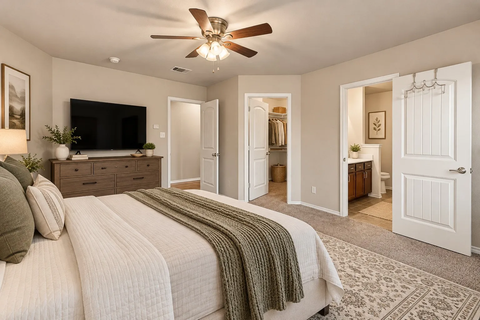 Single Family Residence For Sale in Kaufman County , 2015 Crosby Drive, Forney, Texas 75126, 4 Bedroom, 3 Bathroom, 2 Garage spaces, 2,520 Sqft, built in 2015, mls#21405965, Real Estate Agent in Forney, Homes For Sale in Kaufman county, Homes For Sale in Forney, Realtor in Forney Texas, Real Estate Brokerage Independent Realty Texas, Luminita Cordes Realtor