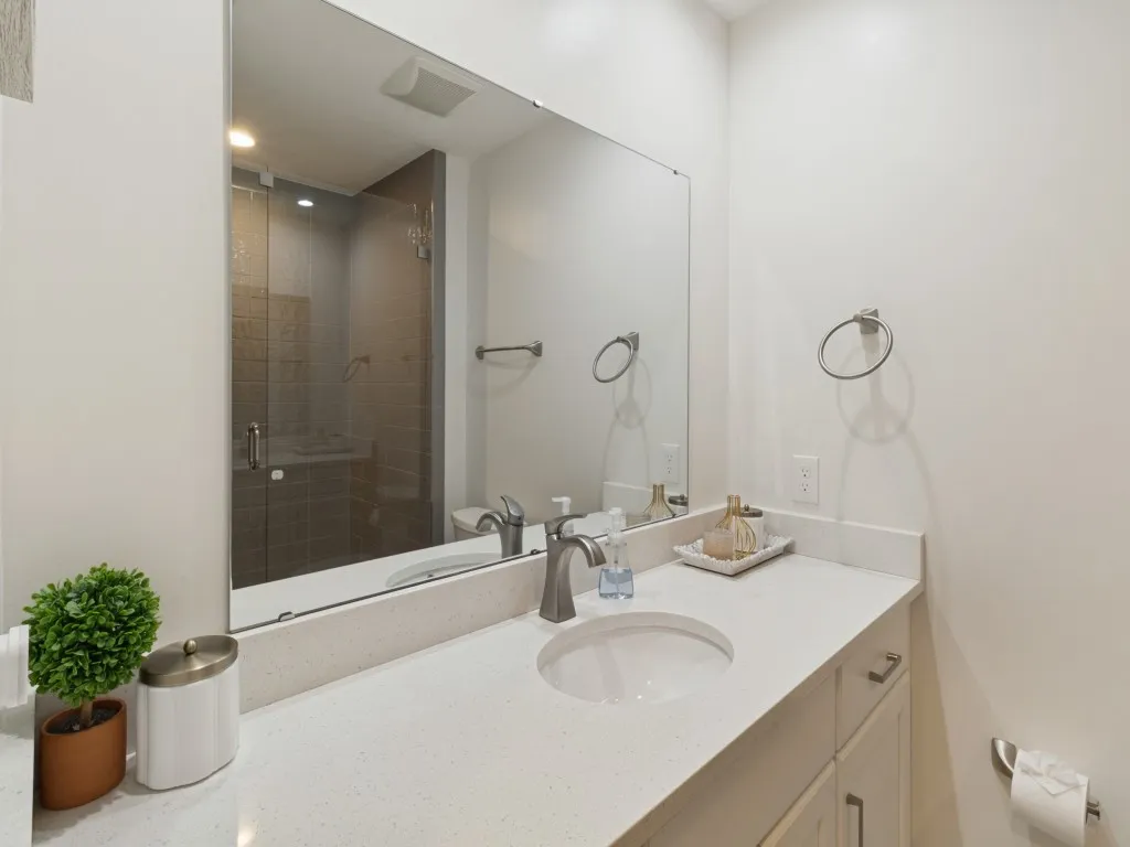 Full Bath with Shower