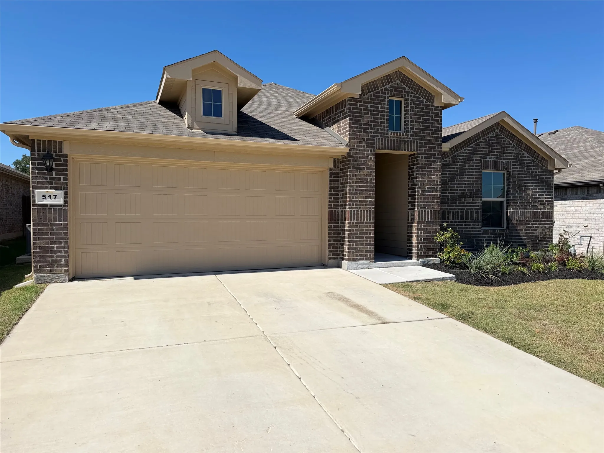Single Family Residence For Sale in Parker County , 517 Bronze Circle W, Springtown, Texas 76082, 4 Bedroom, 2 Bathroom, 1 Garage spaces, 1,746 Sqft, built in 2024, mls#21407667, Real Estate Agent in Springtown, Homes For Sale in Parker county, Homes For Sale in Springtown, Realtor in Springtown Texas, Real Estate Brokerage Independent Realty Texas, Luminita Cordes Realtor