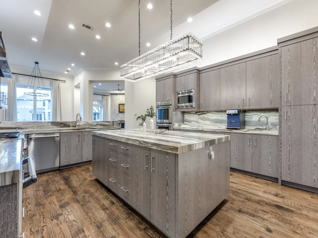 Single Family Residence For Rent in Dallas County , 16 Robledo Drive, Dallas, Texas 75230, 5 Bedroom, 6 Bathroom, 3 Garage spaces, 5,988 Sqft, built in 1996, mls#21396803, Real Estate Agent in Dallas, Homes For Rent in Dallas county, Homes For Rent in Dallas, Realtor in Dallas Texas, Real Estate Brokerage Independent Realty Texas, Luminita Cordes Realtor