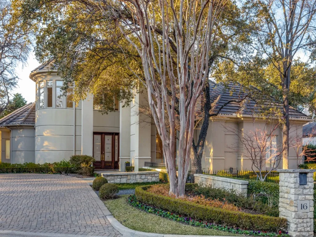 Single Family Residence For Rent in Dallas County , 16 Robledo Drive, Dallas, Texas 75230, 5 Bedroom, 6 Bathroom, 3 Garage spaces, 5,988 Sqft, built in 1996, mls#21396803, Real Estate Agent in Dallas, Homes For Rent in Dallas county, Homes For Rent in Dallas, Realtor in Dallas Texas, Real Estate Brokerage Independent Realty Texas, Luminita Cordes Realtor