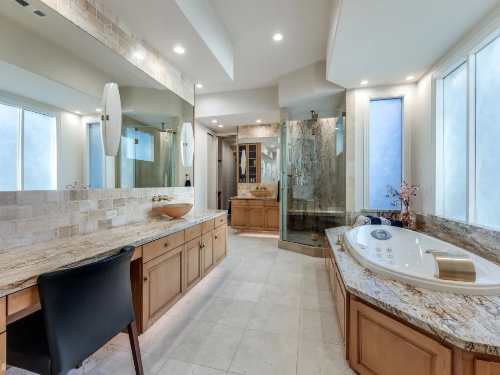 Single Family Residence For Rent in Dallas County , 16 Robledo Drive, Dallas, Texas 75230, 5 Bedroom, 6 Bathroom, 3 Garage spaces, 5,988 Sqft, built in 1996, mls#21396803, Real Estate Agent in Dallas, Homes For Rent in Dallas county, Homes For Rent in Dallas, Realtor in Dallas Texas, Real Estate Brokerage Independent Realty Texas, Luminita Cordes Realtor
