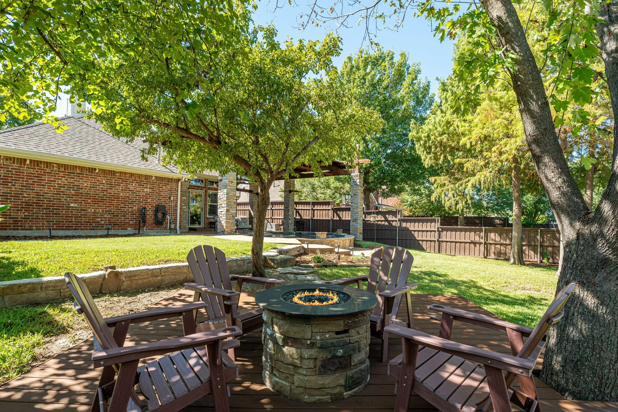 Single Family Residence For Sale in Collin County , 313 Mimosa Drive, Murphy, Texas 75094, 3 Bedroom, 2 Bathroom, 2 Garage spaces, 2,536 Sqft, built in 2000, mls#21406366, Real Estate Agent in Murphy, Homes For Sale in Collin county, Homes For Sale in Murphy, Realtor in Murphy Texas, Real Estate Brokerage Independent Realty Texas, Luminita Cordes Realtor