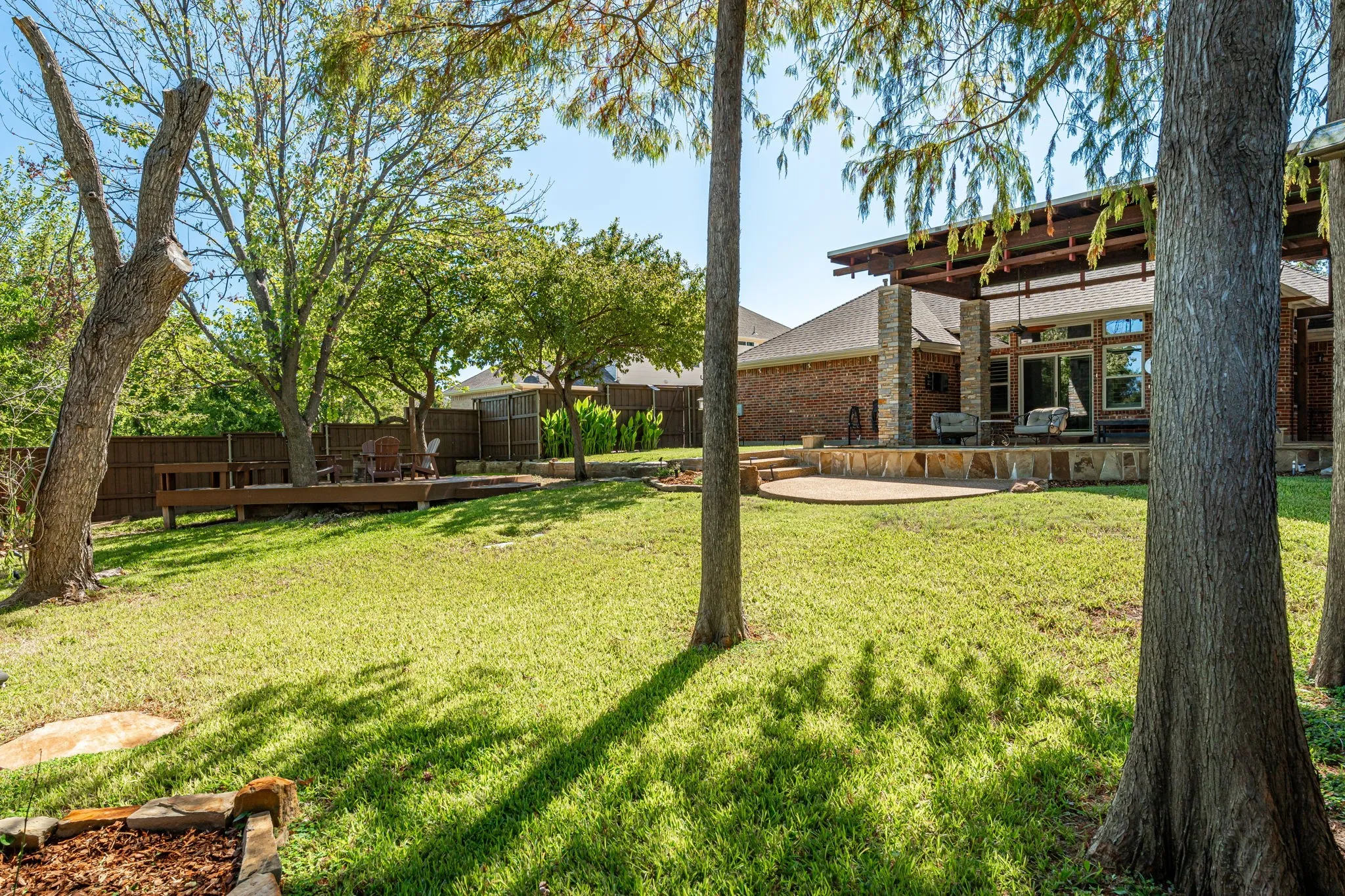 Single Family Residence For Sale in Collin County , 313 Mimosa Drive, Murphy, Texas 75094, 3 Bedroom, 2 Bathroom, 2 Garage spaces, 2,536 Sqft, built in 2000, mls#21406366, Real Estate Agent in Murphy, Homes For Sale in Collin county, Homes For Sale in Murphy, Realtor in Murphy Texas, Real Estate Brokerage Independent Realty Texas, Luminita Cordes Realtor