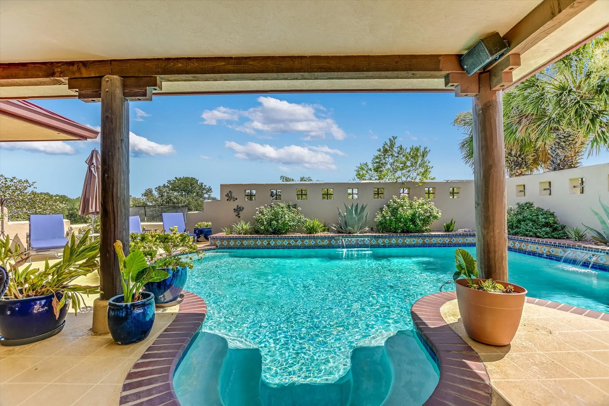Single Family Residence For Sale in Llano County , 409 Haney Trace, Horseshoe Bay, Texas 78657, 5 Bedroom, 8 Bathroom, 7 Garage spaces, 7,000 Sqft, built in 2000, mls#21407604, Real Estate Agent in Horseshoe Bay, Homes For Sale in Llano county, Homes For Sale in Horseshoe Bay, Realtor in Horseshoe Bay Texas, Real Estate Brokerage Independent Realty Texas, Luminita Cordes Realtor