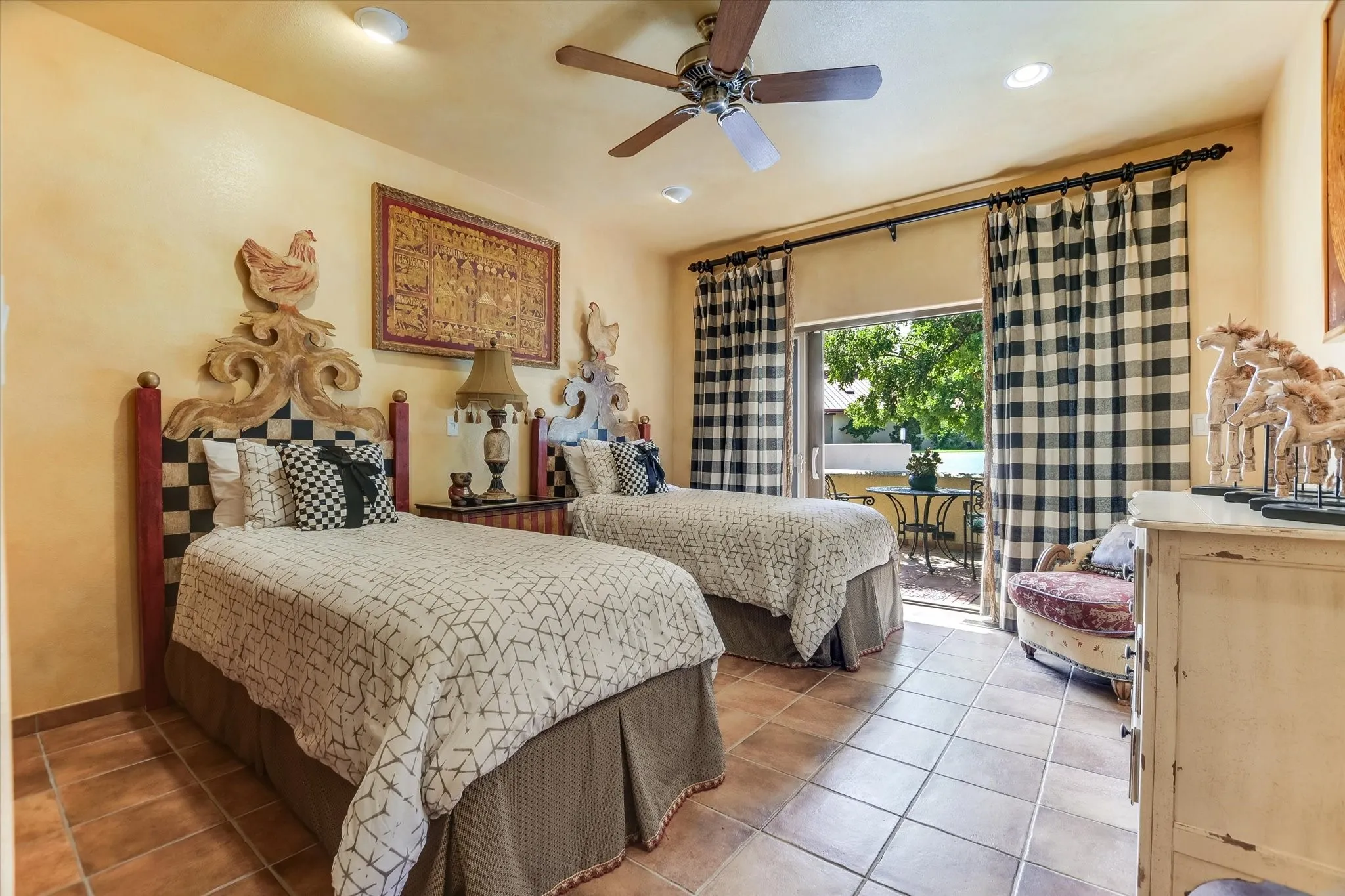 Single Family Residence For Sale in Llano County , 409 Haney Trace, Horseshoe Bay, Texas 78657, 5 Bedroom, 8 Bathroom, 7 Garage spaces, 7,000 Sqft, built in 2000, mls#21407604, Real Estate Agent in Horseshoe Bay, Homes For Sale in Llano county, Homes For Sale in Horseshoe Bay, Realtor in Horseshoe Bay Texas, Real Estate Brokerage Independent Realty Texas, Luminita Cordes Realtor