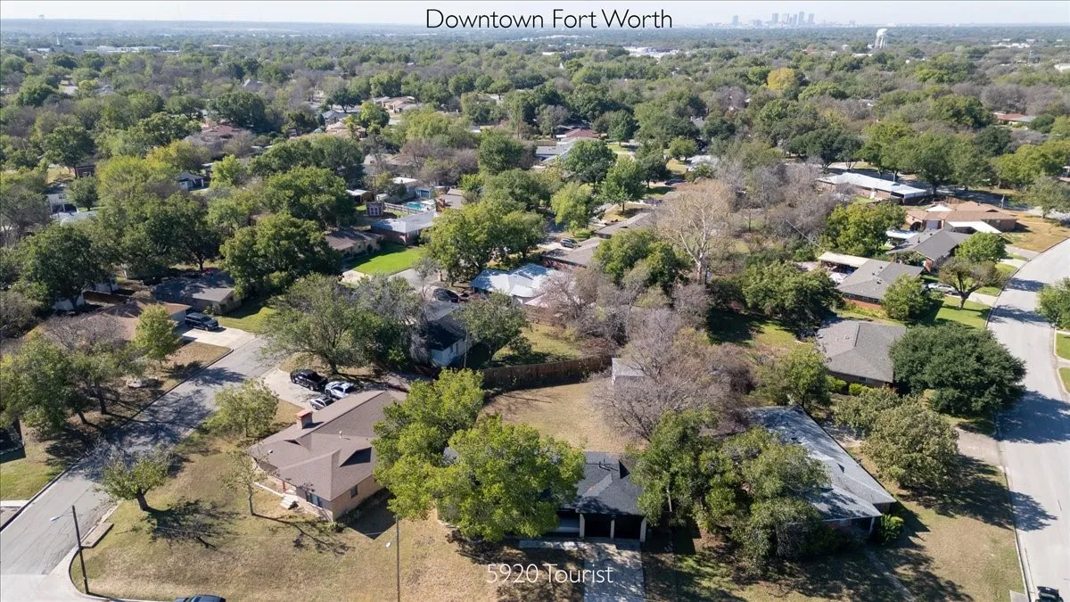 Proximity to downtown Fort Worth.