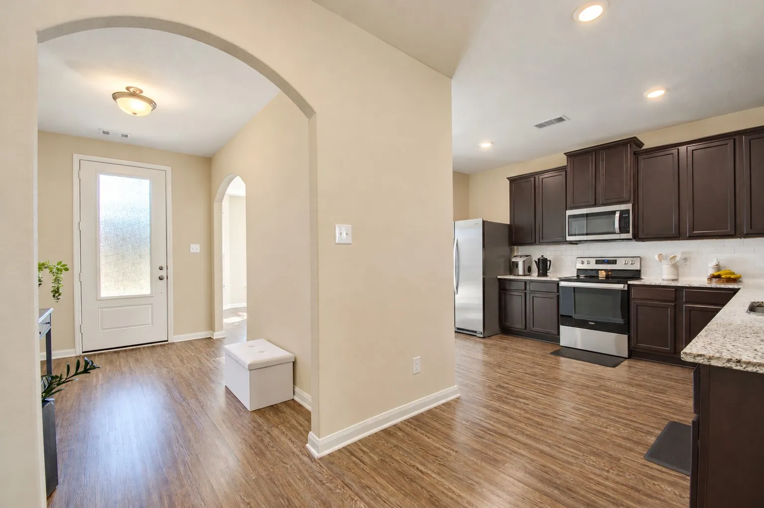Single Family Residence For Sale in Denton County , 717 Lansman Trail, Denton, Texas 76207, 2 Bedroom, 2 Bathroom, 2 Garage spaces, 1,927 Sqft, built in 2019, mls#21407685, Real Estate Agent in Denton, Homes For Sale in Denton county, Homes For Sale in Denton, Realtor in Denton Texas, Real Estate Brokerage Independent Realty Texas, Luminita Cordes Realtor