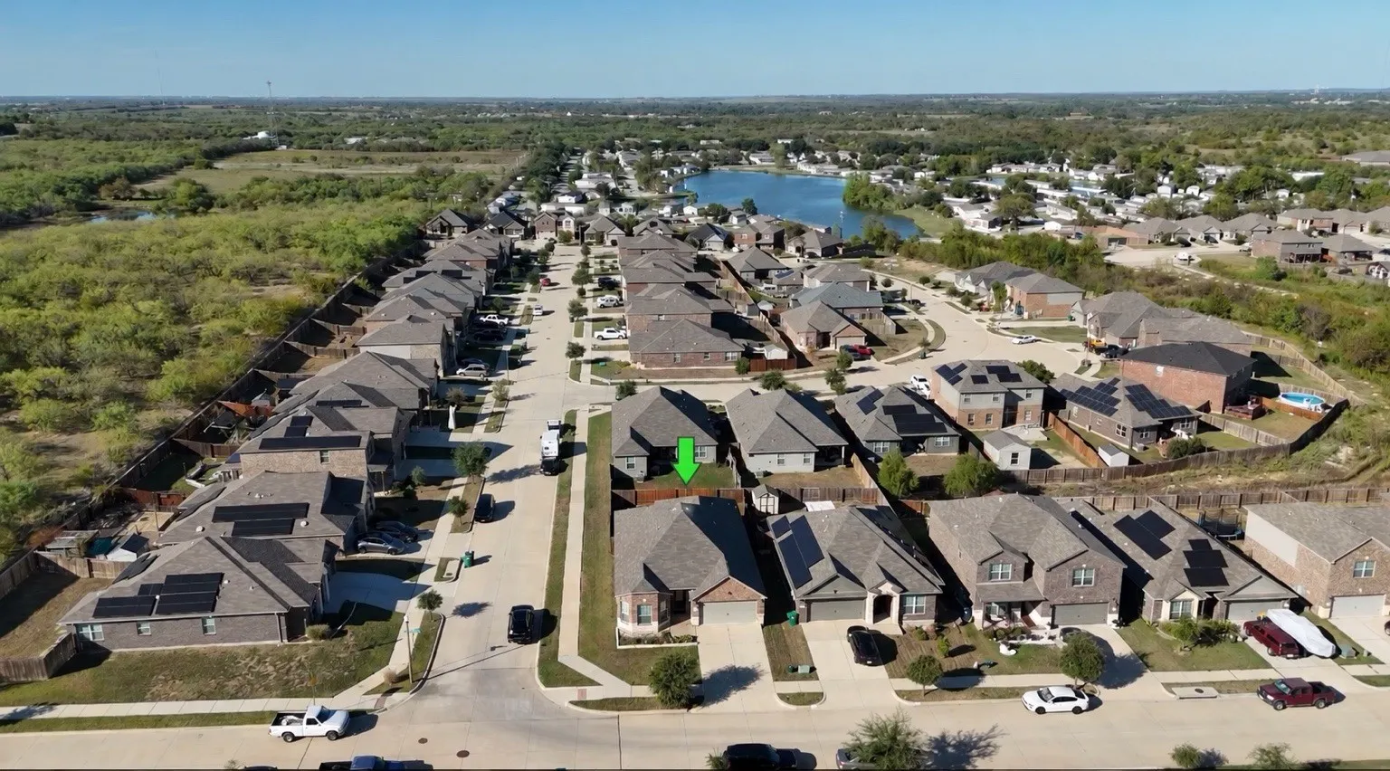Single Family Residence For Sale in Denton County , 717 Lansman Trail, Denton, Texas 76207, 2 Bedroom, 2 Bathroom, 2 Garage spaces, 1,927 Sqft, built in 2019, mls#21407685, Real Estate Agent in Denton, Homes For Sale in Denton county, Homes For Sale in Denton, Realtor in Denton Texas, Real Estate Brokerage Independent Realty Texas, Luminita Cordes Realtor