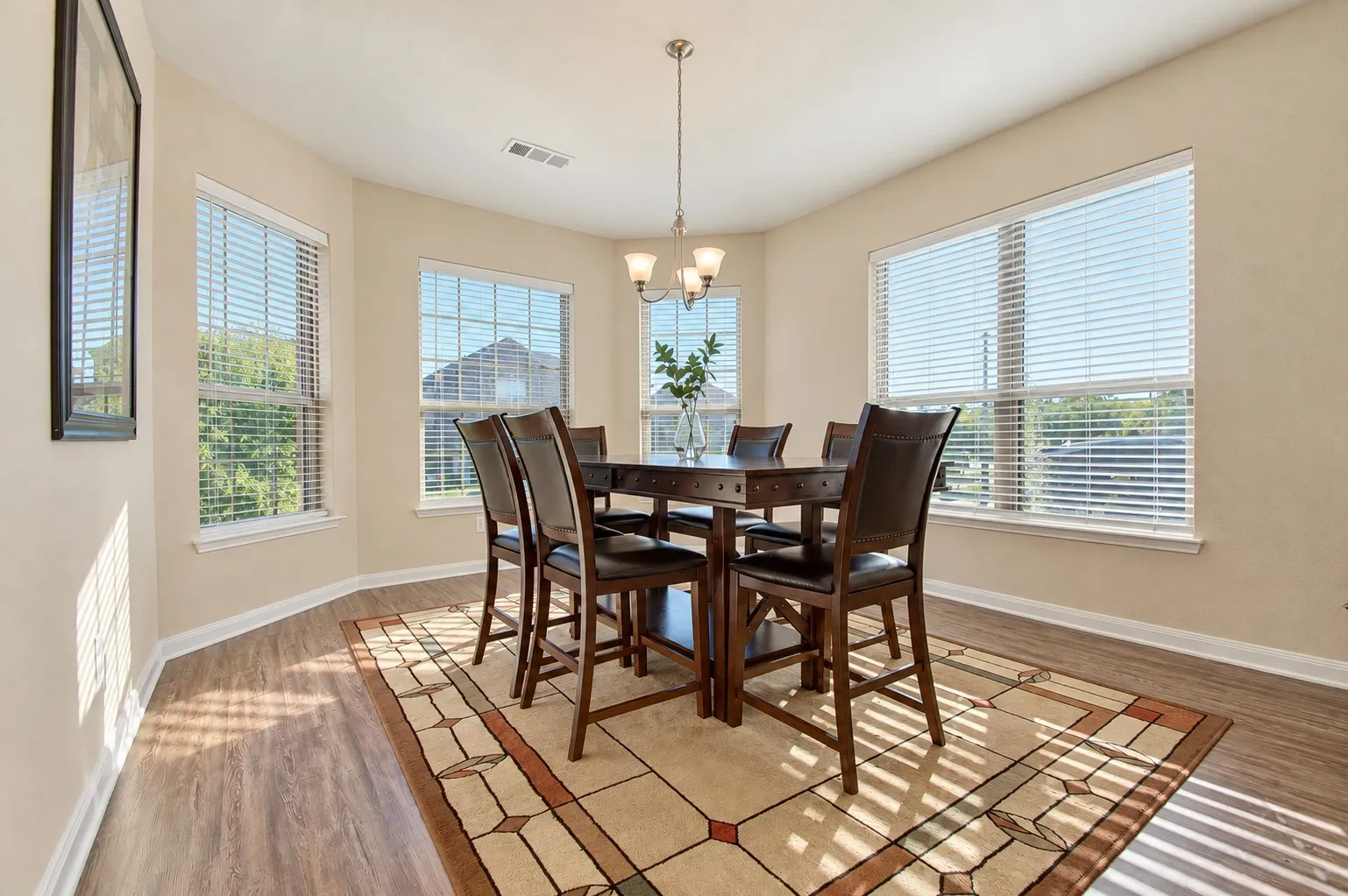 Single Family Residence For Sale in Denton County , 717 Lansman Trail, Denton, Texas 76207, 2 Bedroom, 2 Bathroom, 2 Garage spaces, 1,927 Sqft, built in 2019, mls#21407685, Real Estate Agent in Denton, Homes For Sale in Denton county, Homes For Sale in Denton, Realtor in Denton Texas, Real Estate Brokerage Independent Realty Texas, Luminita Cordes Realtor