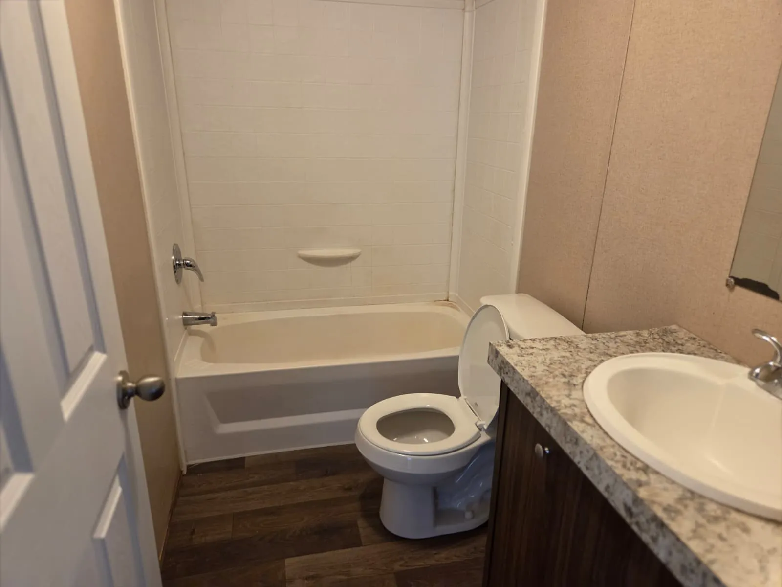 Mobile Home For Sale in Wise County , 359 County Road 4791, Boyd, Texas 76023, 5 Bedroom, 3 Bathroom, Garage spaces, 2,001 Sqft, built in 2023, mls#21407688, Real Estate Agent in Boyd, Homes For Sale in Wise county, Homes For Sale in Boyd, Realtor in Boyd Texas, Real Estate Brokerage Independent Realty Texas, Luminita Cordes Realtor
