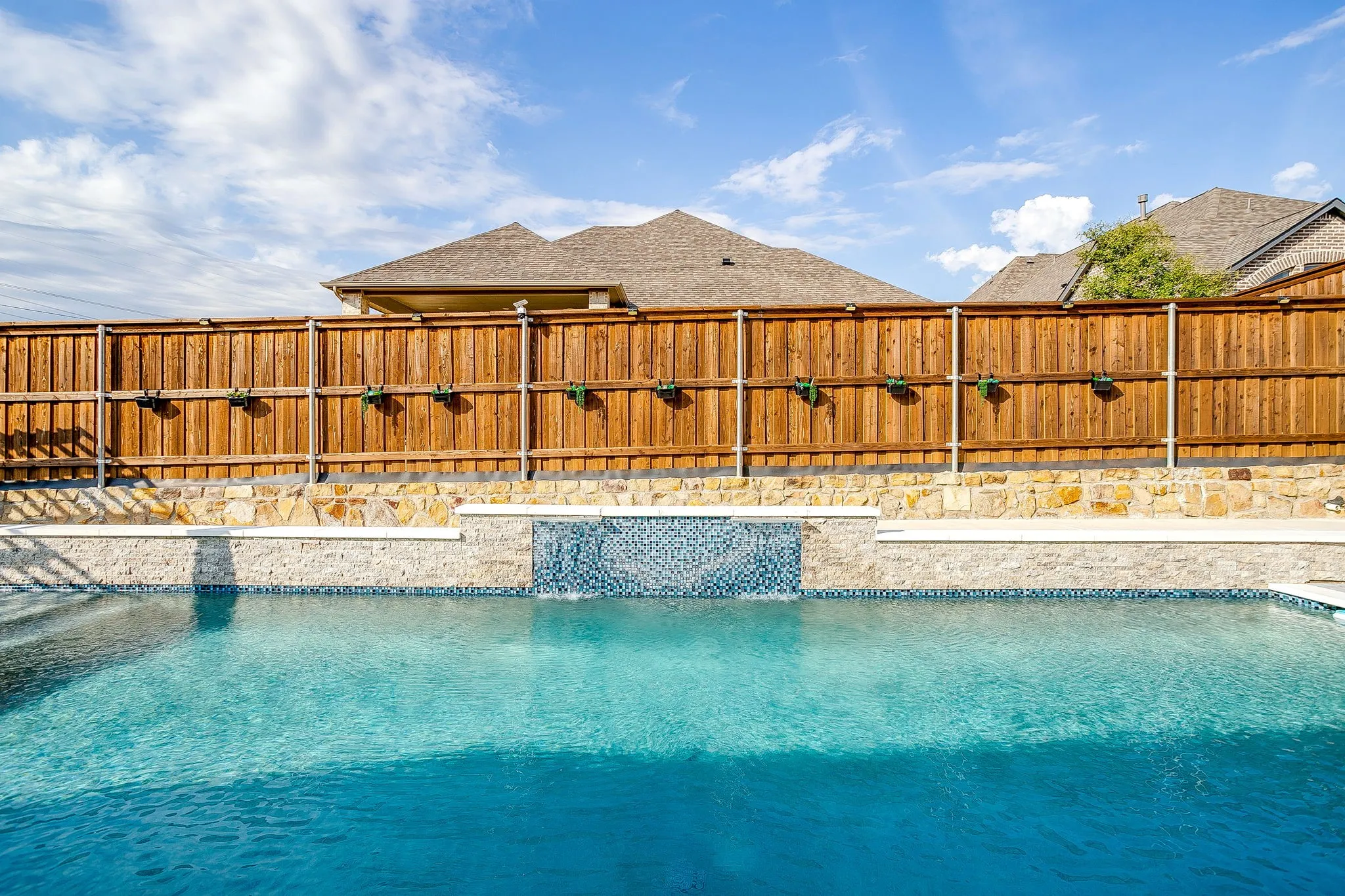 Single Family Residence For Sale in Tarrant County , 5736 Lake Jackson Drive, Fort Worth, Texas 76126, 4 Bedroom, 4 Bathroom, 3 Garage spaces, 2,694 Sqft, built in 2021, mls#21407548, Real Estate Agent in Fort Worth, Homes For Sale in Tarrant county, Homes For Sale in Fort Worth, Realtor in Fort Worth Texas, Real Estate Brokerage Independent Realty Texas, Luminita Cordes Realtor