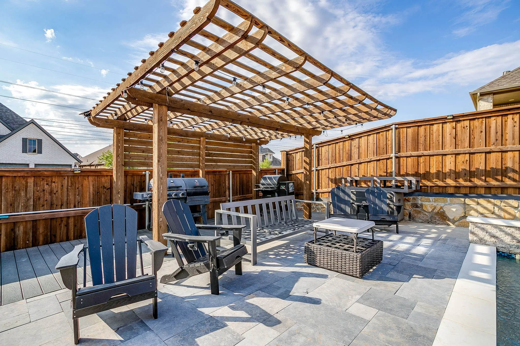 Single Family Residence For Sale in Tarrant County , 5736 Lake Jackson Drive, Fort Worth, Texas 76126, 4 Bedroom, 4 Bathroom, 3 Garage spaces, 2,694 Sqft, built in 2021, mls#21407548, Real Estate Agent in Fort Worth, Homes For Sale in Tarrant county, Homes For Sale in Fort Worth, Realtor in Fort Worth Texas, Real Estate Brokerage Independent Realty Texas, Luminita Cordes Realtor