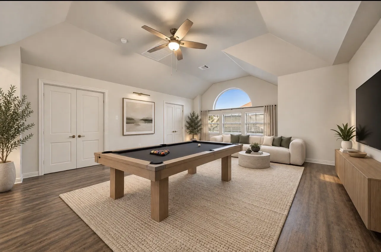 Upstairs game room opens to below