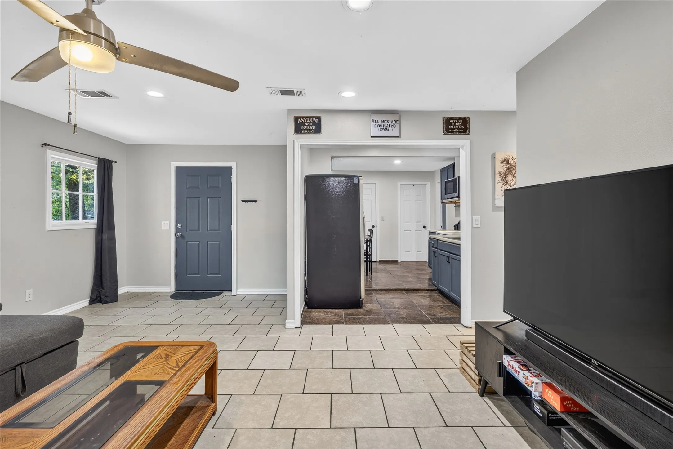Single Family Residence For Sale in Henderson County , 139 Wedgewood Loop, Mabank, Texas 75156, 3 Bedroom, 2 Bathroom, Garage spaces, 1,600 Sqft, built in 2021, mls#21407555, Real Estate Agent in Mabank, Homes For Sale in Henderson county, Homes For Sale in Mabank, Realtor in Mabank Texas, Real Estate Brokerage Independent Realty Texas, Luminita Cordes Realtor