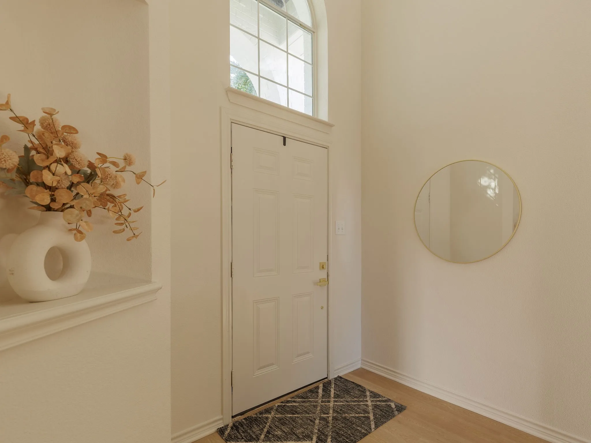 Single Family Residence For Sale in Tarrant County , 2807 Saint Maria Drive, Mansfield, Texas 76063, 4 Bedroom, 3 Bathroom, 2 Garage spaces, 2,671 Sqft, built in 2005, mls#21406654, Real Estate Agent in Mansfield, Homes For Sale in Tarrant county, Homes For Sale in Mansfield, Realtor in Mansfield Texas, Real Estate Brokerage Independent Realty Texas, Luminita Cordes Realtor