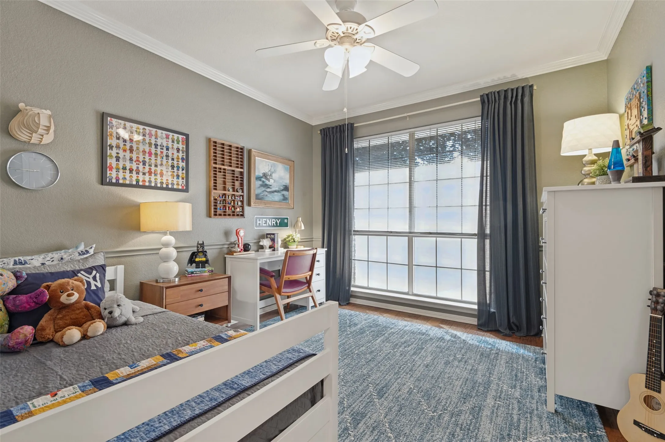 Single Family Residence For Sale in Tarrant County , 1500 Forest Meadows Court, Bedford, Texas 76021, 4 Bedroom, 3 Bathroom, 2 Garage spaces, 2,589 Sqft, built in 1991, mls#21407042, Real Estate Agent in Bedford, Homes For Sale in Tarrant county, Homes For Sale in Bedford, Realtor in Bedford Texas, Real Estate Brokerage Independent Realty Texas, Luminita Cordes Realtor