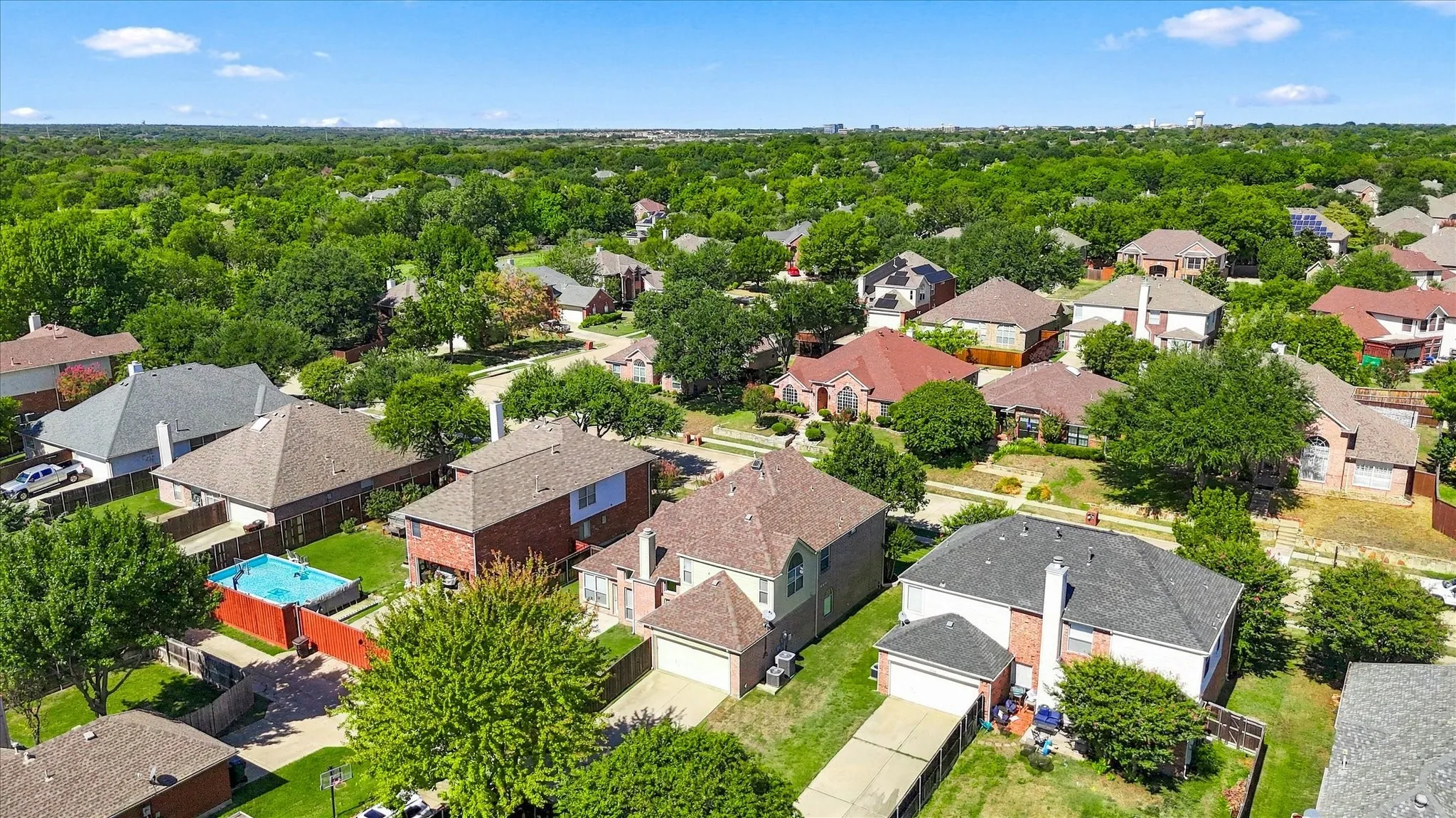 Single Family Residence For Sale in Collin County , 3316 Stone Glen Drive, Plano, Texas 75074, 4 Bedroom, 3 Bathroom, 2 Garage spaces, 3,094 Sqft, built in 1999, mls#21405465, Real Estate Agent in Plano, Homes For Sale in Collin county, Homes For Sale in Plano, Realtor in Plano Texas, Real Estate Brokerage Independent Realty Texas, Luminita Cordes Realtor