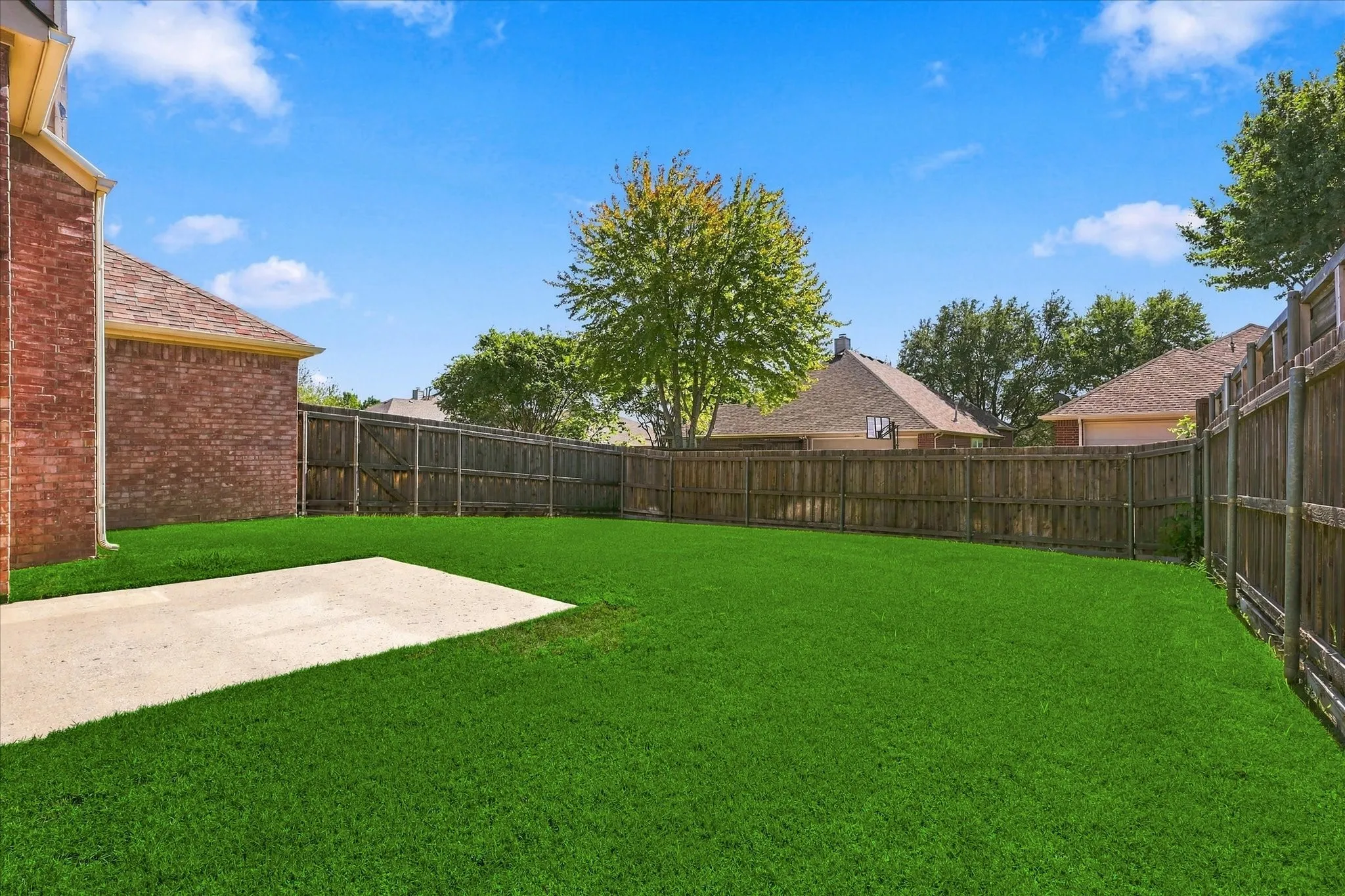 Single Family Residence For Sale in Collin County , 3316 Stone Glen Drive, Plano, Texas 75074, 4 Bedroom, 3 Bathroom, 2 Garage spaces, 3,094 Sqft, built in 1999, mls#21405465, Real Estate Agent in Plano, Homes For Sale in Collin county, Homes For Sale in Plano, Realtor in Plano Texas, Real Estate Brokerage Independent Realty Texas, Luminita Cordes Realtor