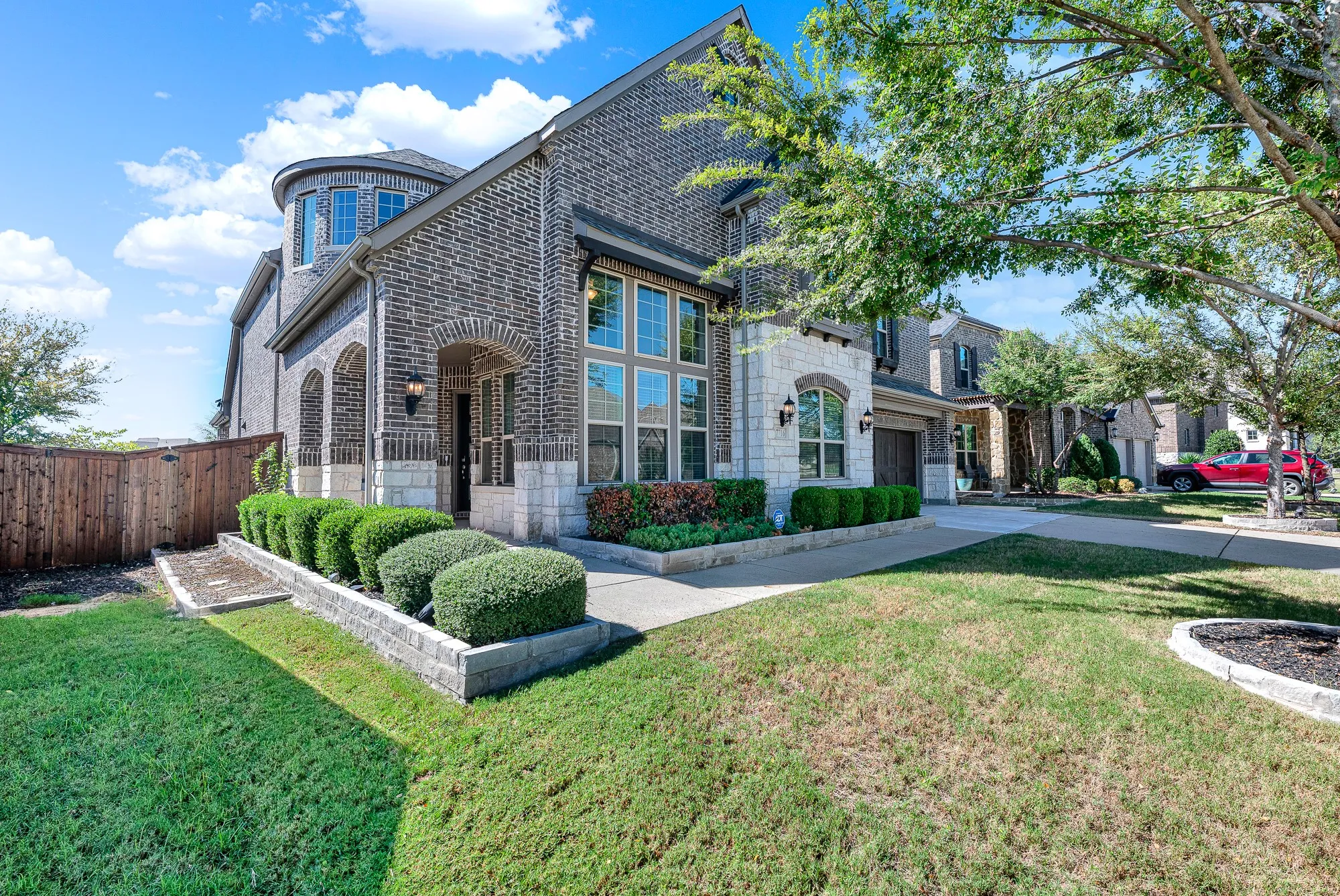 Single Family Residence For Sale in Collin County , 7716 Krause Springs Drive, Mc Kinney, Texas 75071, 4 Bedroom, 4 Bathroom, 2 Garage spaces, 3,635 Sqft, built in 2016, mls#21400234, Real Estate Agent in Mc Kinney, Homes For Sale in Collin county, Homes For Sale in Mc Kinney, Realtor in Mc Kinney Texas, Real Estate Brokerage Independent Realty Texas, Luminita Cordes Realtor