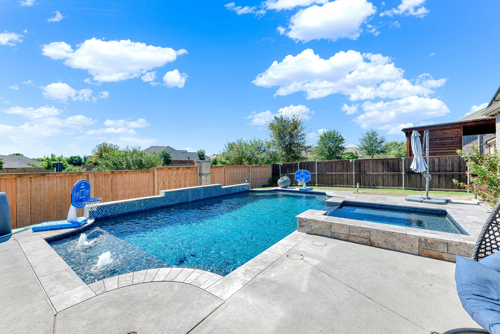 Single Family Residence For Sale in Collin County , 7716 Krause Springs Drive, Mc Kinney, Texas 75071, 4 Bedroom, 4 Bathroom, 2 Garage spaces, 3,635 Sqft, built in 2016, mls#21400234, Real Estate Agent in Mc Kinney, Homes For Sale in Collin county, Homes For Sale in Mc Kinney, Realtor in Mc Kinney Texas, Real Estate Brokerage Independent Realty Texas, Luminita Cordes Realtor