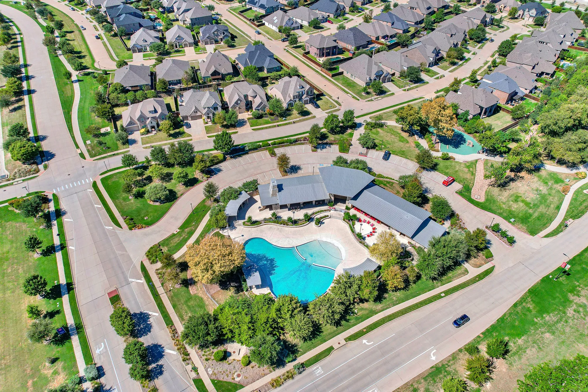 Single Family Residence For Sale in Collin County , 7716 Krause Springs Drive, Mc Kinney, Texas 75071, 4 Bedroom, 4 Bathroom, 2 Garage spaces, 3,635 Sqft, built in 2016, mls#21400234, Real Estate Agent in Mc Kinney, Homes For Sale in Collin county, Homes For Sale in Mc Kinney, Realtor in Mc Kinney Texas, Real Estate Brokerage Independent Realty Texas, Luminita Cordes Realtor