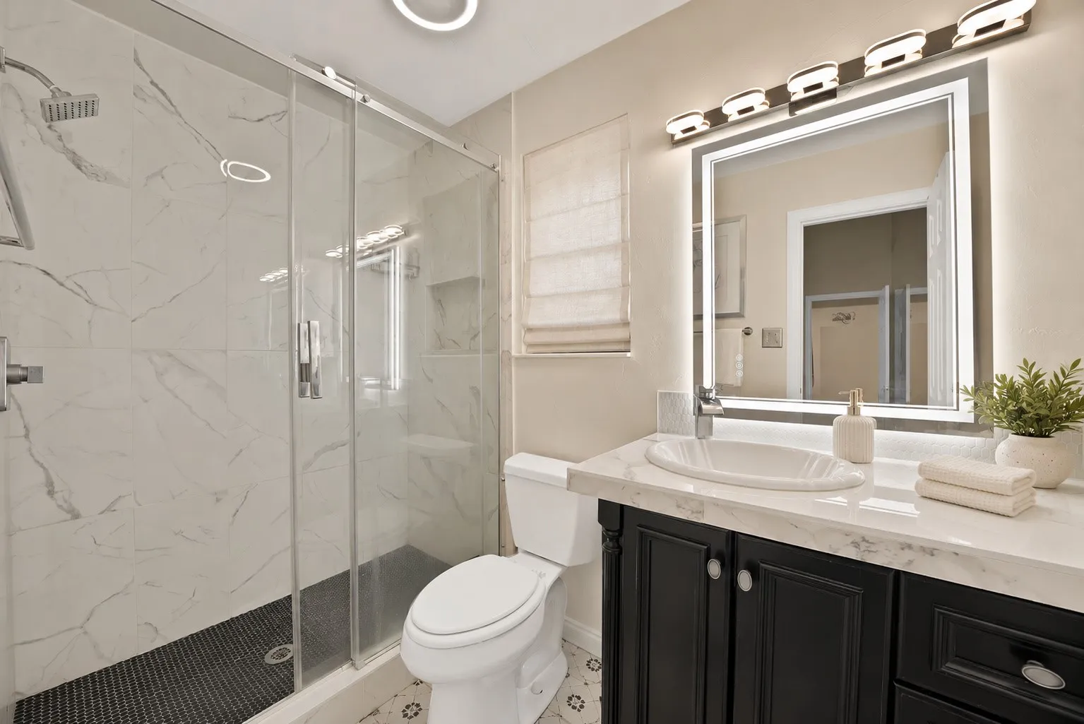 Single Family Residence For Sale in Tarrant County , 6709 Johnnie Court, Watauga, Texas 76148, 3 Bedroom, 2 Bathroom, 2 Garage spaces, 1,106 Sqft, built in 1984, mls#21406926, Real Estate Agent in Watauga, Homes For Sale in Tarrant county, Homes For Sale in Watauga, Realtor in Watauga Texas, Real Estate Brokerage Independent Realty Texas, Luminita Cordes Realtor