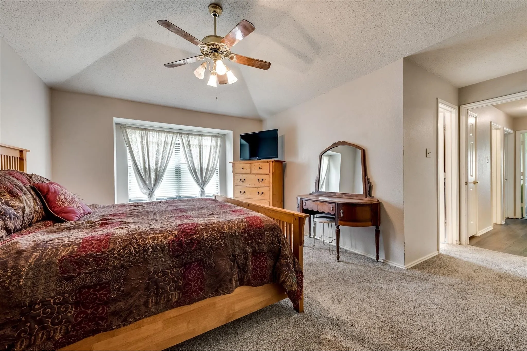 Single Family Residence For Rent in Dallas County , 2616 Widgeon Way, Mesquite, Texas 75181, 3 Bedroom, 2 Bathroom, 2 Garage spaces, 1,619 Sqft, built in 1988, mls#21407719, Real Estate Agent in Mesquite, Homes For Rent in Dallas county, Homes For Rent in Mesquite, Realtor in Mesquite Texas, Real Estate Brokerage Independent Realty Texas, Luminita Cordes Realtor