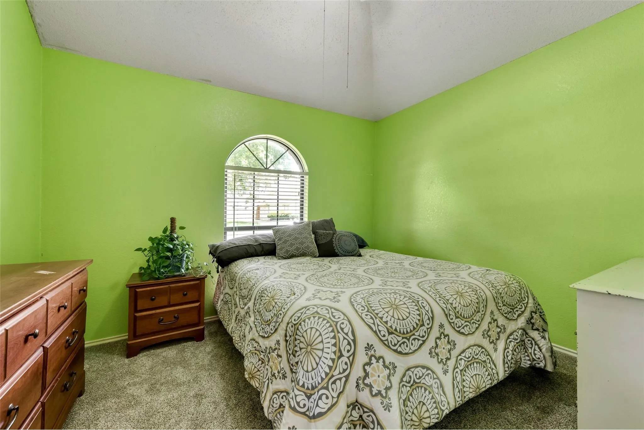 Single Family Residence For Rent in Dallas County , 2616 Widgeon Way, Mesquite, Texas 75181, 3 Bedroom, 2 Bathroom, 2 Garage spaces, 1,619 Sqft, built in 1988, mls#21407719, Real Estate Agent in Mesquite, Homes For Rent in Dallas county, Homes For Rent in Mesquite, Realtor in Mesquite Texas, Real Estate Brokerage Independent Realty Texas, Luminita Cordes Realtor