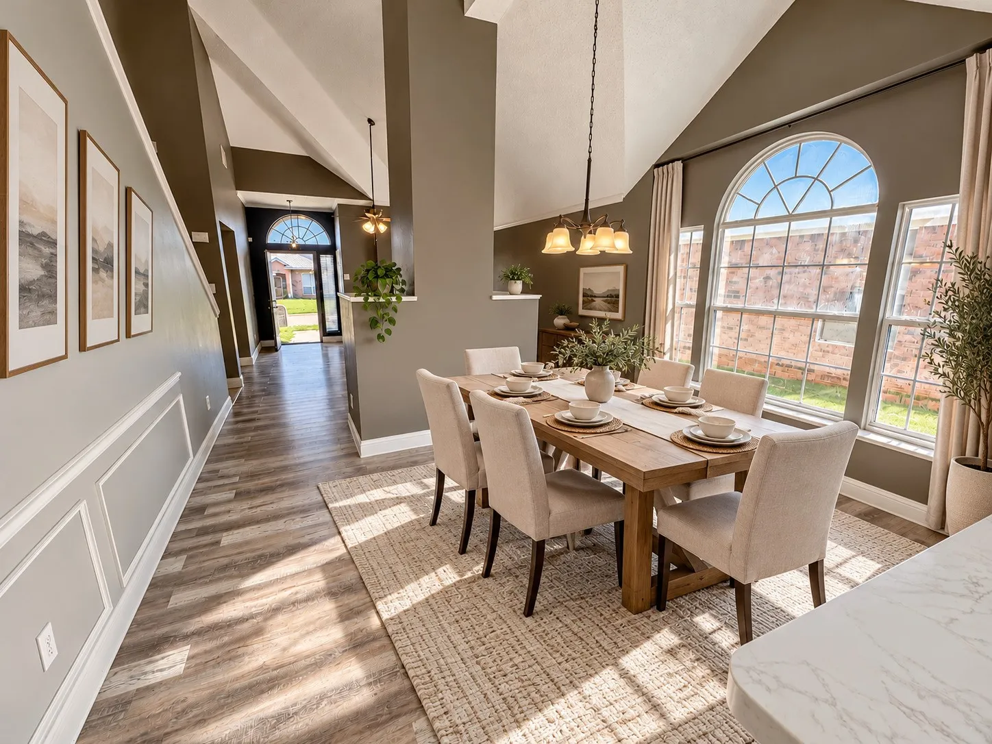 Single Family Residence For Rent in Tarrant County , 5634 Indian Hill Drive, Arlington, Texas 76018, 3 Bedroom, 2 Bathroom, 2 Garage spaces, 2,132 Sqft, built in 1997, mls#21407721, Real Estate Agent in Arlington, Homes For Rent in Tarrant county, Homes For Rent in Arlington, Realtor in Arlington Texas, Real Estate Brokerage Independent Realty Texas, Luminita Cordes Realtor