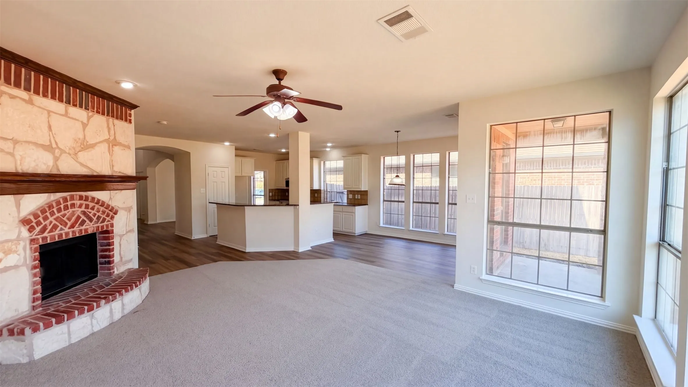 Single Family Residence For Sale in Rockwall County , 610 Louder Way, Fate, Texas 75087, 5 Bedroom, 4 Bathroom, 2 Garage spaces, 3,387 Sqft, built in 2005, mls#21407725, Real Estate Agent in Fate, Homes For Sale in Rockwall county, Homes For Sale in Fate, Realtor in Fate Texas, Real Estate Brokerage Independent Realty Texas, Luminita Cordes Realtor