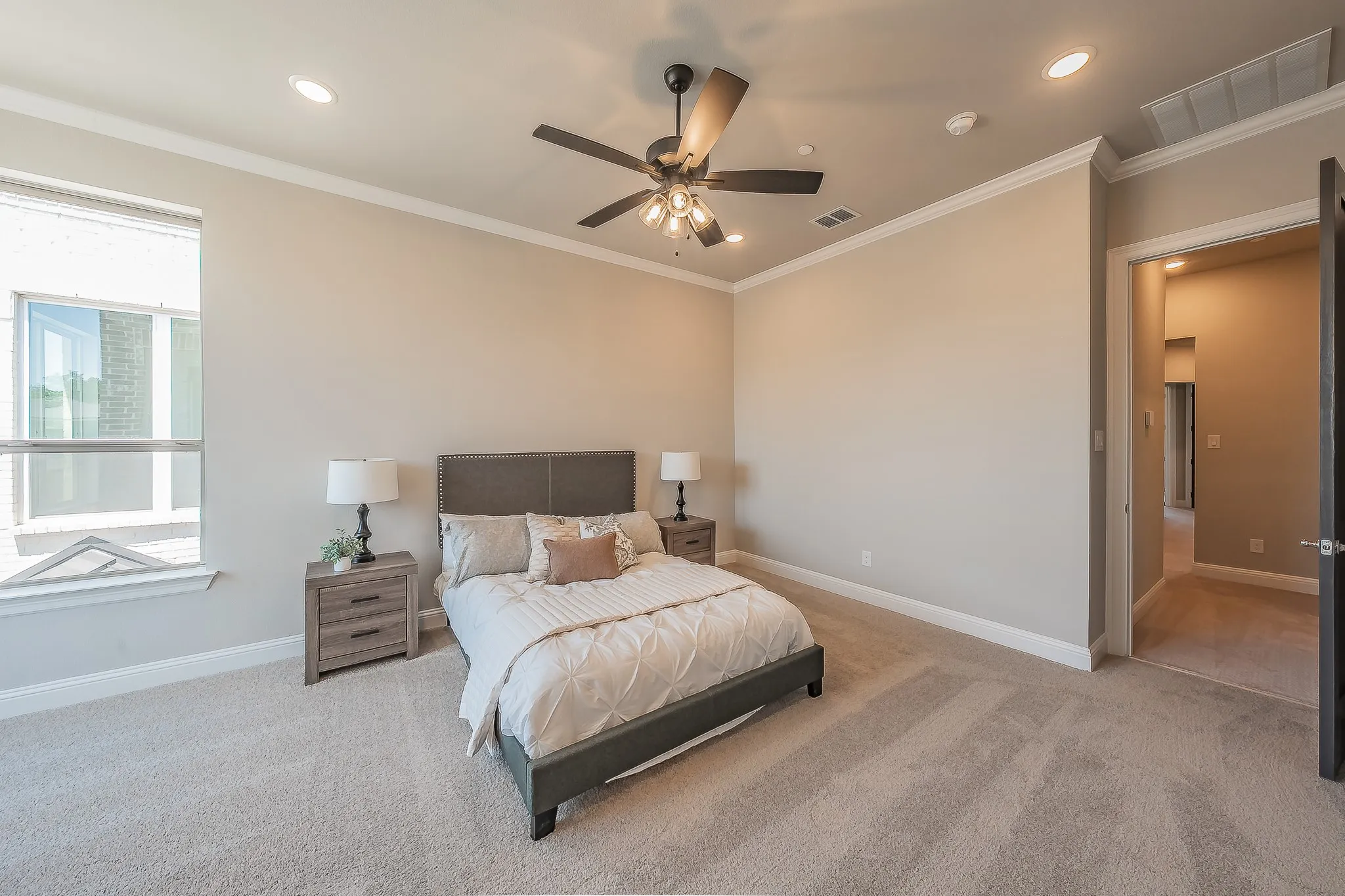 Condominium For Sale in Tarrant County , 305 Sunset Lane 103, Fort Worth, Texas 76114, 3 Bedroom, 3 Bathroom, 2 Garage spaces, 2,306 Sqft, built in 2024, mls#21405903, Real Estate Agent in Fort Worth, Homes For Sale in Tarrant county, Homes For Sale in Fort Worth, Realtor in Fort Worth Texas, Real Estate Brokerage Independent Realty Texas, Luminita Cordes Realtor