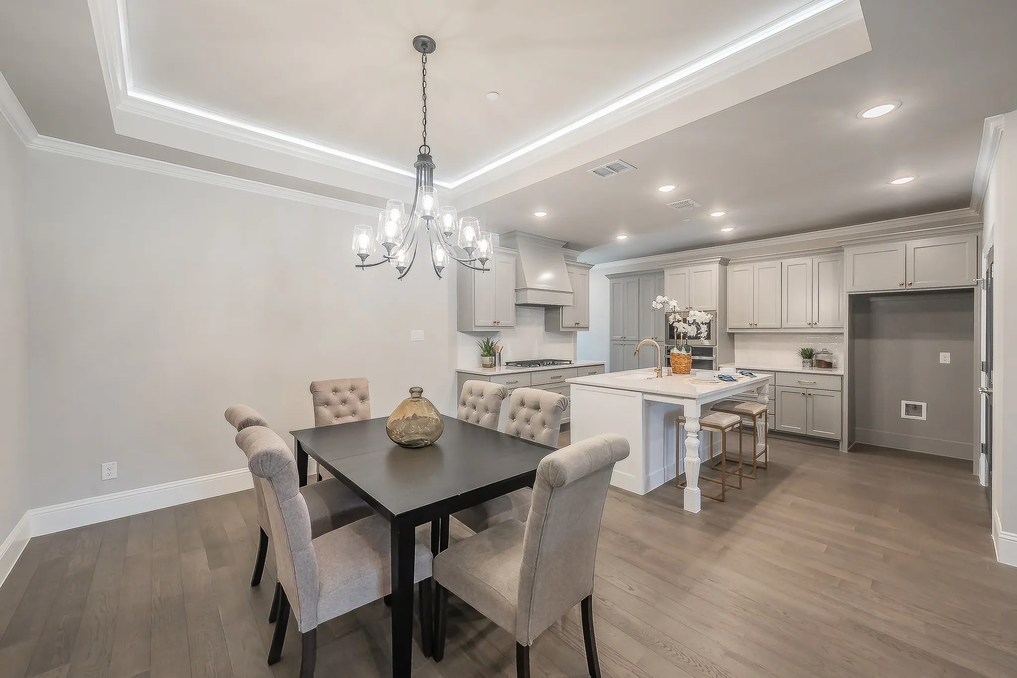 Condominium For Sale in Tarrant County , 305 Sunset Lane 103, Fort Worth, Texas 76114, 3 Bedroom, 3 Bathroom, 2 Garage spaces, 2,306 Sqft, built in 2024, mls#21405903, Real Estate Agent in Fort Worth, Homes For Sale in Tarrant county, Homes For Sale in Fort Worth, Realtor in Fort Worth Texas, Real Estate Brokerage Independent Realty Texas, Luminita Cordes Realtor