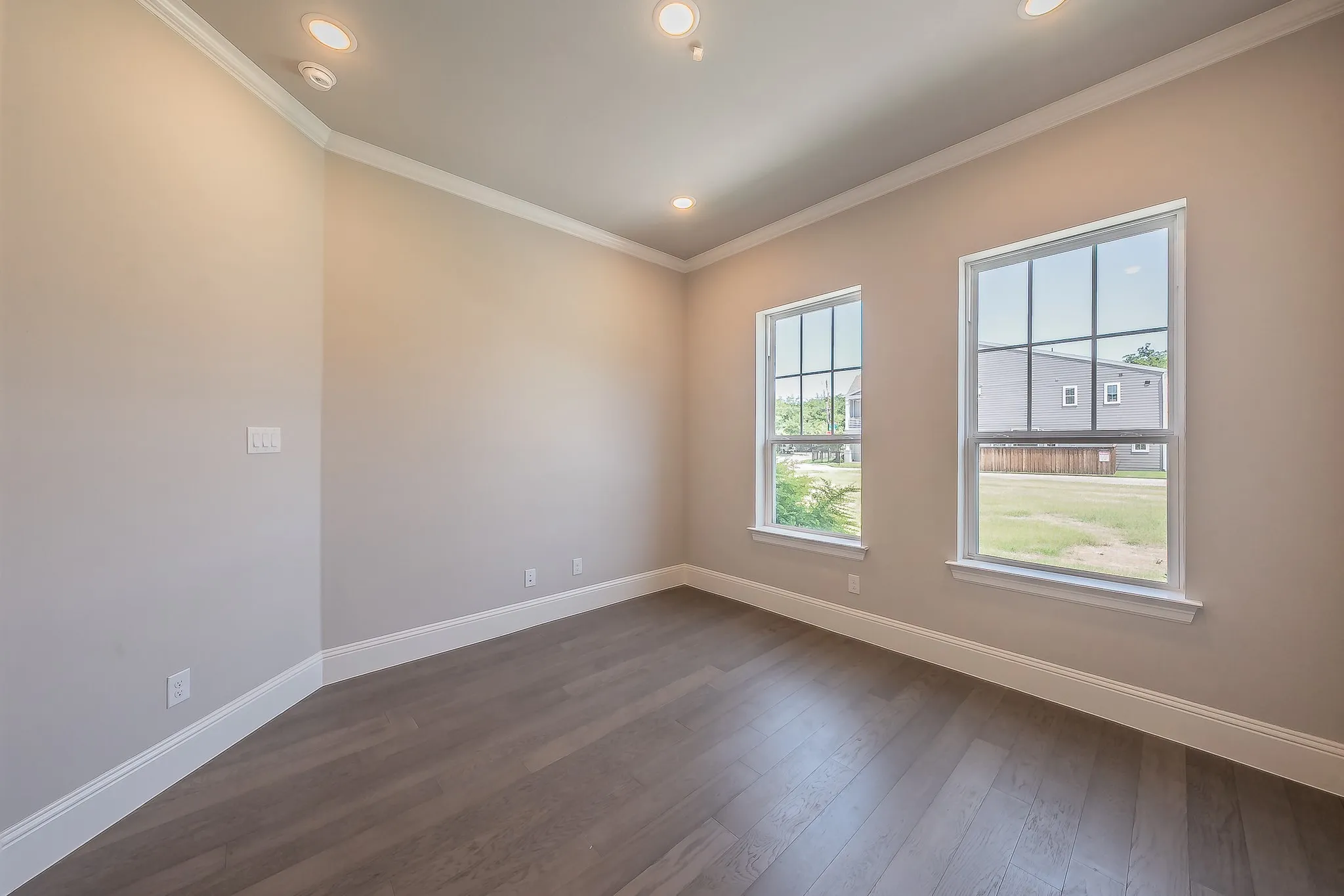 Condominium For Sale in Tarrant County , 305 Sunset Lane 102, Fort Worth, Texas 76114, 3 Bedroom, 3 Bathroom, 2 Garage spaces, 2,325 Sqft, built in 2024, mls#21405895, Real Estate Agent in Fort Worth, Homes For Sale in Tarrant county, Homes For Sale in Fort Worth, Realtor in Fort Worth Texas, Real Estate Brokerage Independent Realty Texas, Luminita Cordes Realtor