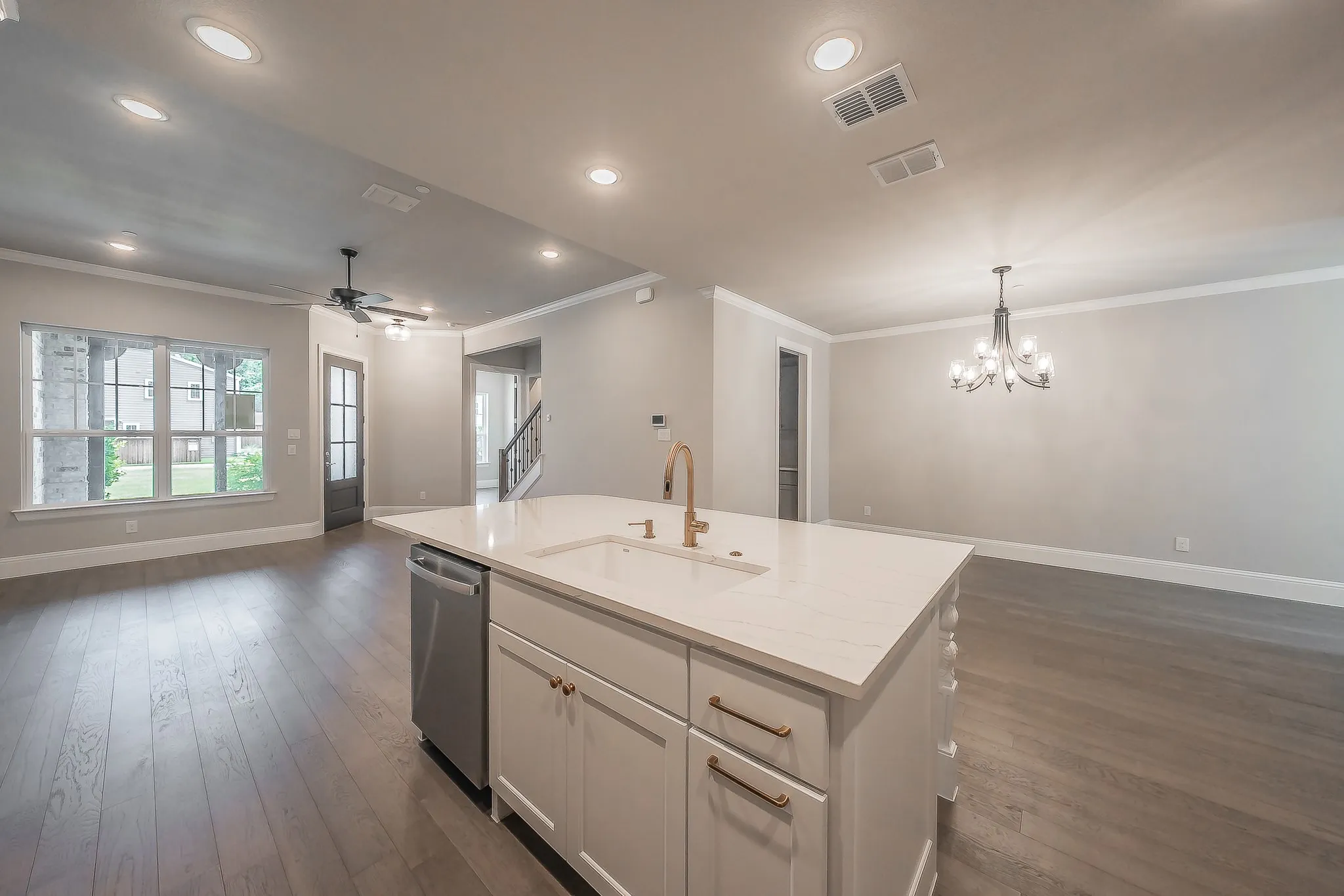 Condominium For Sale in Tarrant County , 305 Sunset Lane 102, Fort Worth, Texas 76114, 3 Bedroom, 3 Bathroom, 2 Garage spaces, 2,325 Sqft, built in 2024, mls#21405895, Real Estate Agent in Fort Worth, Homes For Sale in Tarrant county, Homes For Sale in Fort Worth, Realtor in Fort Worth Texas, Real Estate Brokerage Independent Realty Texas, Luminita Cordes Realtor