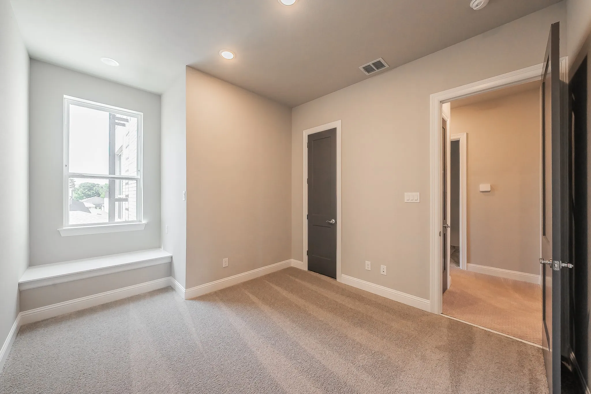 Condominium For Sale in Tarrant County , 305 Sunset Lane 102, Fort Worth, Texas 76114, 3 Bedroom, 3 Bathroom, 2 Garage spaces, 2,325 Sqft, built in 2024, mls#21405895, Real Estate Agent in Fort Worth, Homes For Sale in Tarrant county, Homes For Sale in Fort Worth, Realtor in Fort Worth Texas, Real Estate Brokerage Independent Realty Texas, Luminita Cordes Realtor