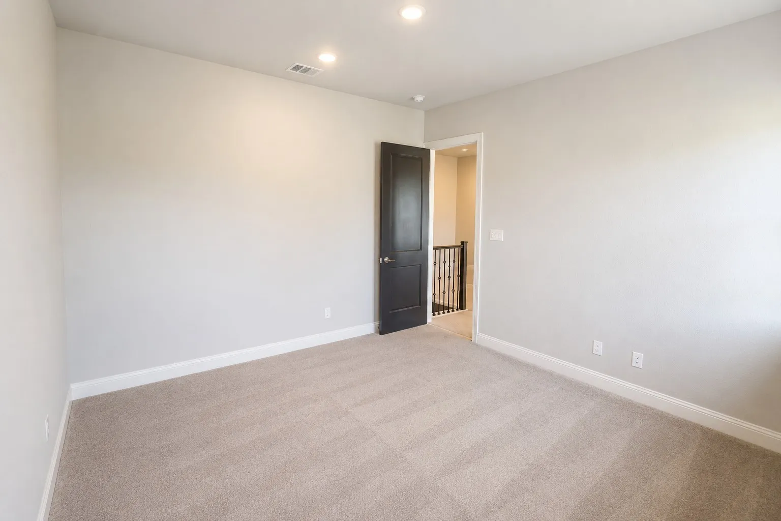 Condominium For Sale in Tarrant County , 305 Sunset Lane 101, Fort Worth, Texas 76114, 4 Bedroom, 5 Bathroom, 2 Garage spaces, 2,568 Sqft, built in 2024, mls#21405889, Real Estate Agent in Fort Worth, Homes For Sale in Tarrant county, Homes For Sale in Fort Worth, Realtor in Fort Worth Texas, Real Estate Brokerage Independent Realty Texas, Luminita Cordes Realtor