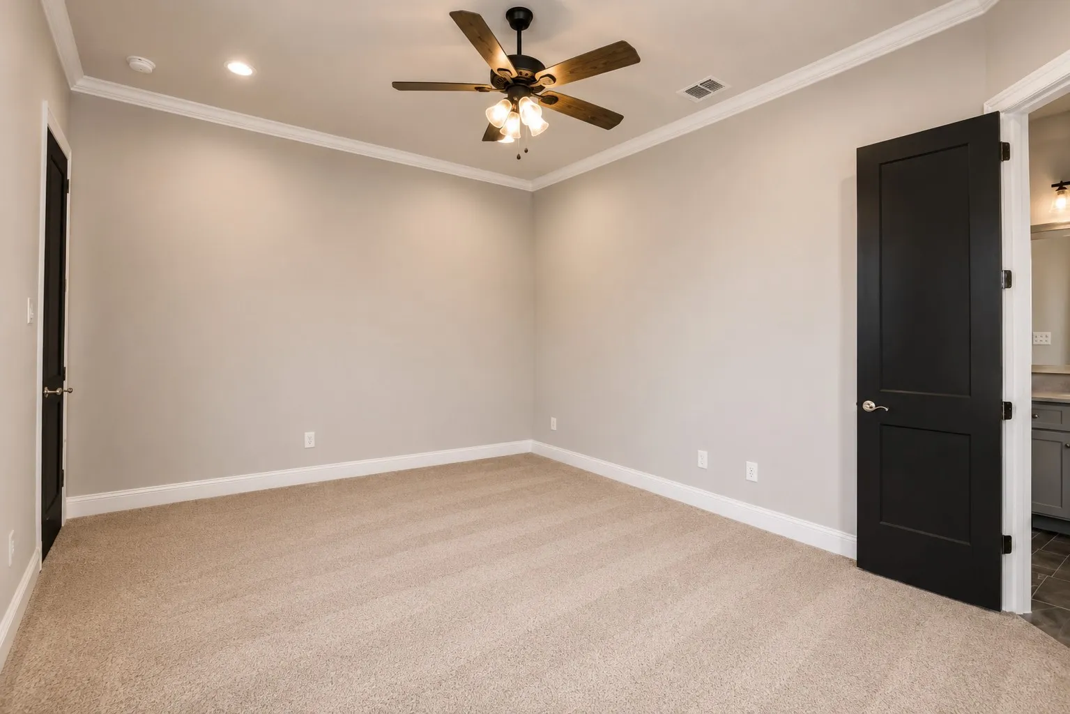 Condominium For Sale in Tarrant County , 305 Sunset Lane 101, Fort Worth, Texas 76114, 4 Bedroom, 5 Bathroom, 2 Garage spaces, 2,568 Sqft, built in 2024, mls#21405889, Real Estate Agent in Fort Worth, Homes For Sale in Tarrant county, Homes For Sale in Fort Worth, Realtor in Fort Worth Texas, Real Estate Brokerage Independent Realty Texas, Luminita Cordes Realtor