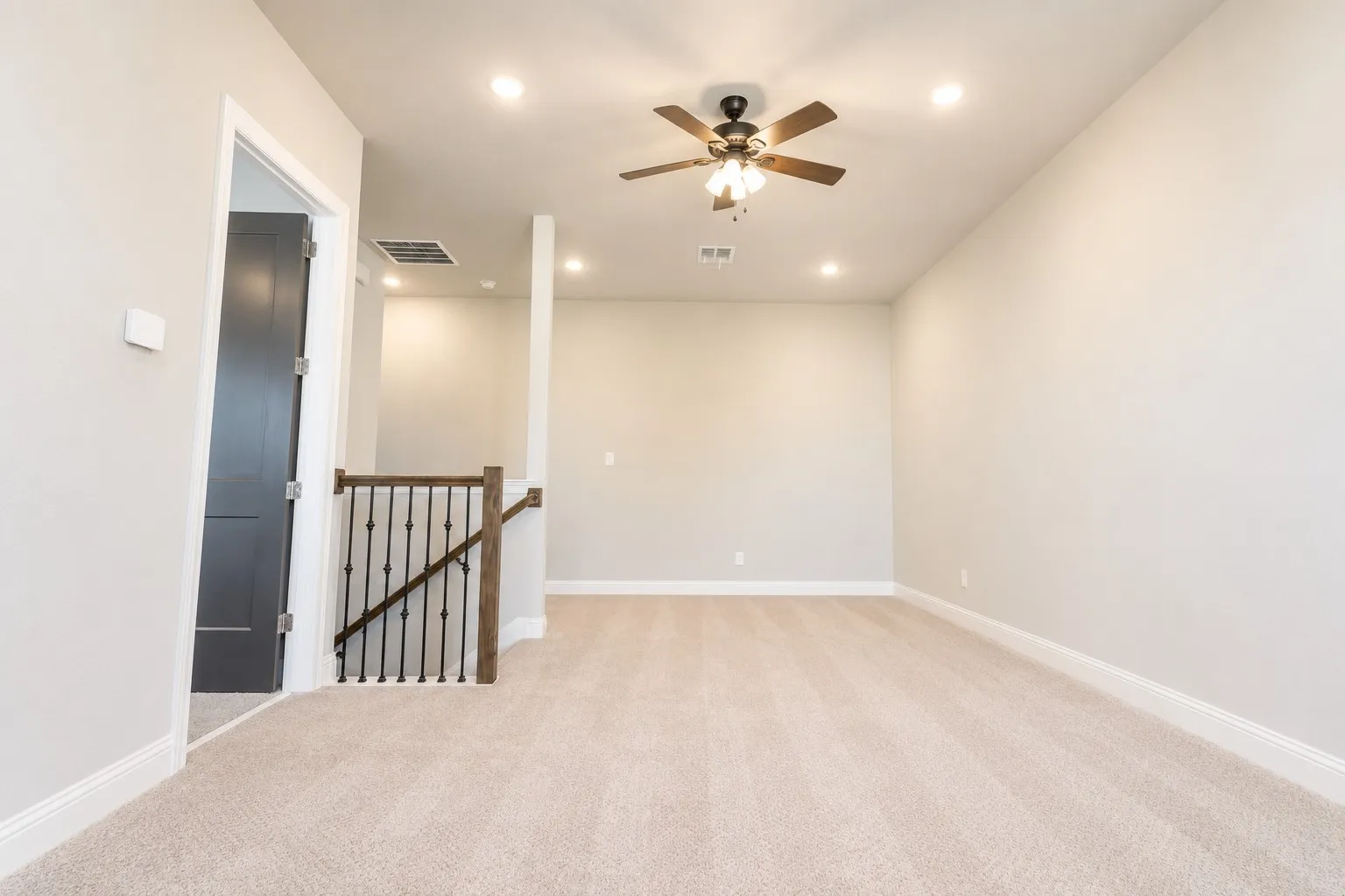 Condominium For Sale in Tarrant County , 305 Sunset Lane 101, Fort Worth, Texas 76114, 4 Bedroom, 5 Bathroom, 2 Garage spaces, 2,568 Sqft, built in 2024, mls#21405889, Real Estate Agent in Fort Worth, Homes For Sale in Tarrant county, Homes For Sale in Fort Worth, Realtor in Fort Worth Texas, Real Estate Brokerage Independent Realty Texas, Luminita Cordes Realtor