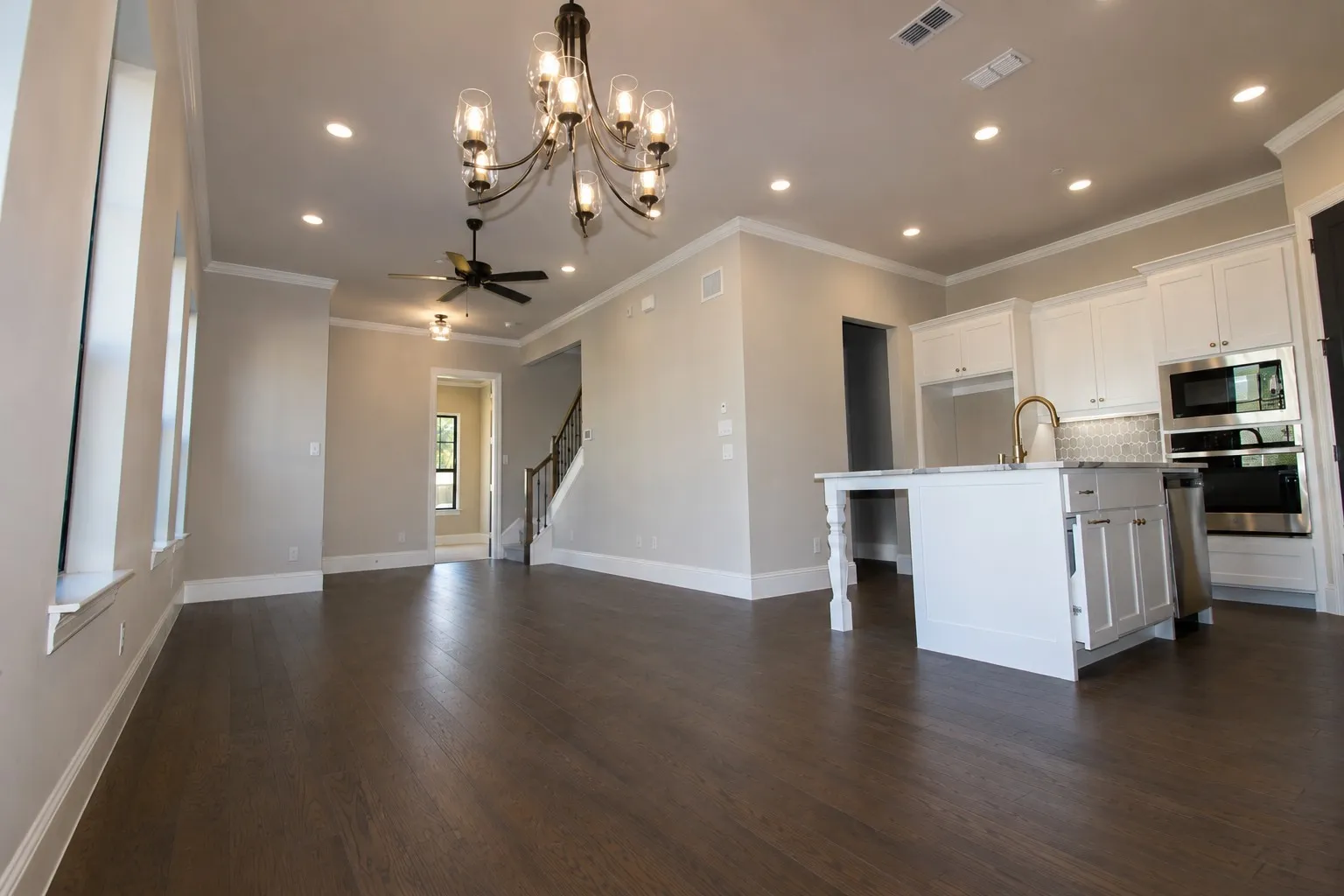 Condominium For Sale in Tarrant County , 305 Sunset Lane 101, Fort Worth, Texas 76114, 4 Bedroom, 5 Bathroom, 2 Garage spaces, 2,568 Sqft, built in 2024, mls#21405889, Real Estate Agent in Fort Worth, Homes For Sale in Tarrant county, Homes For Sale in Fort Worth, Realtor in Fort Worth Texas, Real Estate Brokerage Independent Realty Texas, Luminita Cordes Realtor