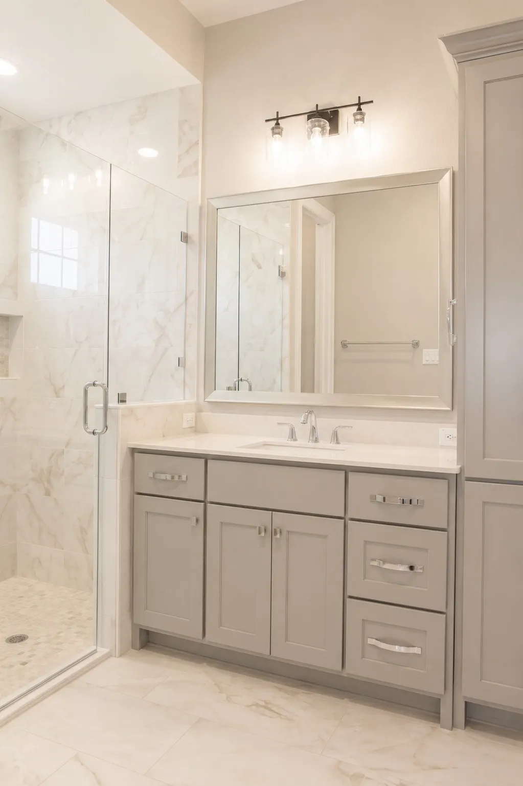 Condominium For Sale in Tarrant County , 305 Sunset Lane 101, Fort Worth, Texas 76114, 4 Bedroom, 5 Bathroom, 2 Garage spaces, 2,568 Sqft, built in 2024, mls#21405889, Real Estate Agent in Fort Worth, Homes For Sale in Tarrant county, Homes For Sale in Fort Worth, Realtor in Fort Worth Texas, Real Estate Brokerage Independent Realty Texas, Luminita Cordes Realtor