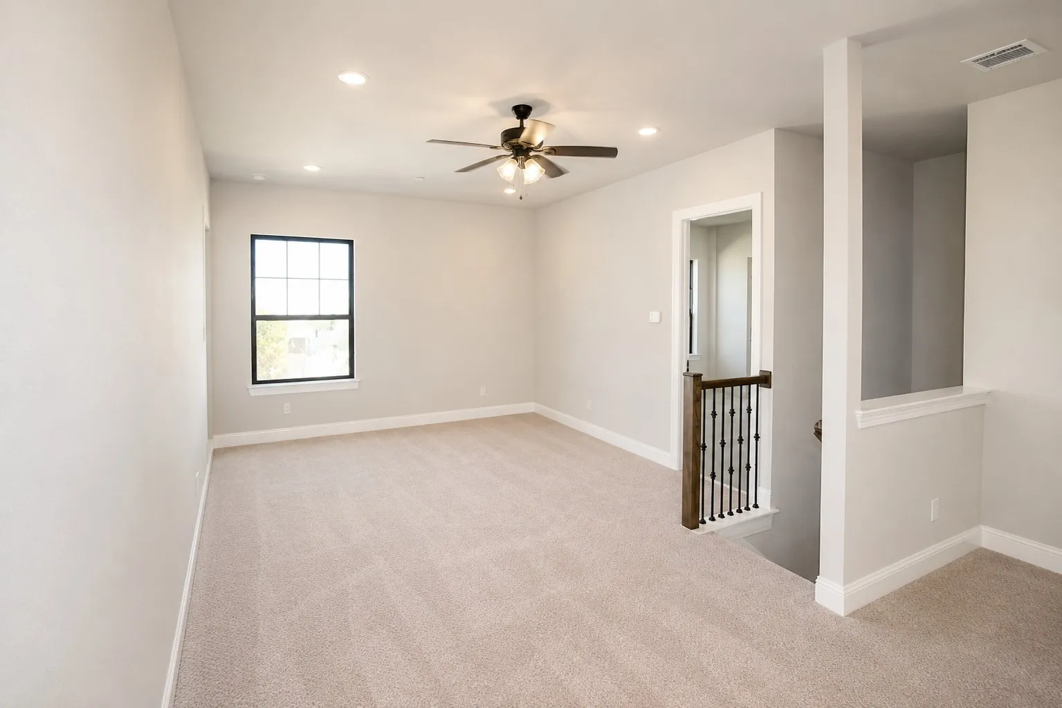 Condominium For Sale in Tarrant County , 305 Sunset Lane 101, Fort Worth, Texas 76114, 4 Bedroom, 5 Bathroom, 2 Garage spaces, 2,568 Sqft, built in 2024, mls#21405889, Real Estate Agent in Fort Worth, Homes For Sale in Tarrant county, Homes For Sale in Fort Worth, Realtor in Fort Worth Texas, Real Estate Brokerage Independent Realty Texas, Luminita Cordes Realtor