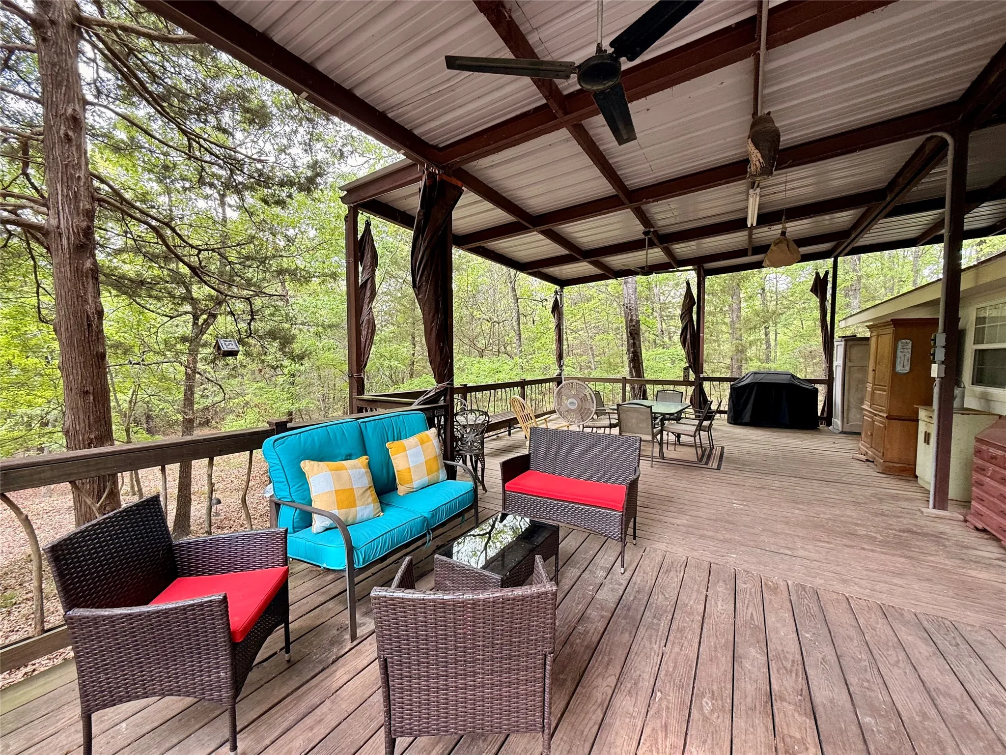 Manufactured Home For Sale in Wood County , 6435 FM 17 Lots70-77, Yantis, Texas 75497, 1 Bedroom, 1 Bathroom, Garage spaces, 400 Sqft, built in 2009, mls#21407727, Real Estate Agent in Yantis, Homes For Sale in Wood county, Homes For Sale in Yantis, Realtor in Yantis Texas, Real Estate Brokerage Independent Realty Texas, Luminita Cordes Realtor