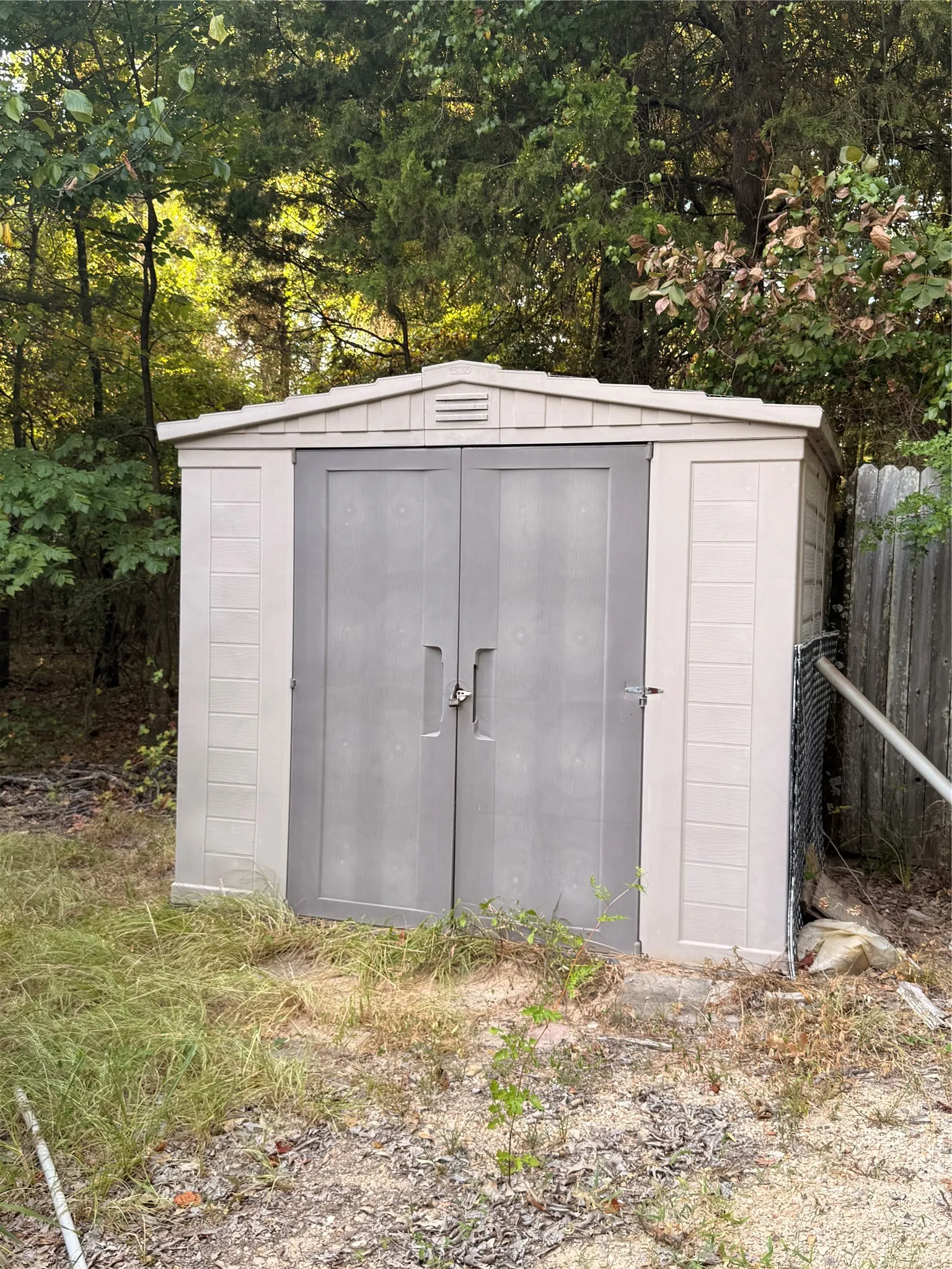 Manufactured Home For Sale in Wood County , 6435 FM 17 Lots 68-69, Yantis, Texas 75497, 2 Bedroom, 1 Bathroom, Garage spaces, 250 Sqft, built in 2006, mls#21407729, Real Estate Agent in Yantis, Homes For Sale in Wood county, Homes For Sale in Yantis, Realtor in Yantis Texas, Real Estate Brokerage Independent Realty Texas, Luminita Cordes Realtor