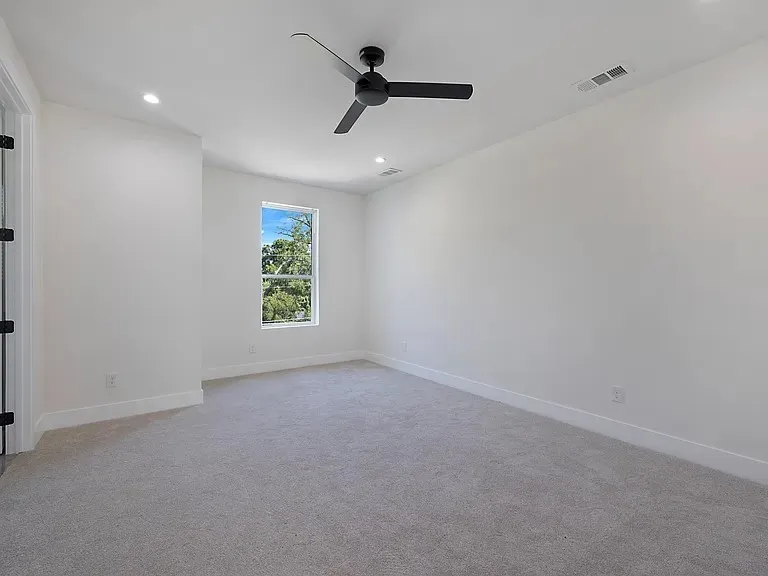 Duplex For Sale in Dallas County , 1120-1122 Muncie Avenue, Dallas, Texas 75212, 6 Bedroom, 8 Bathroom, 4 Garage spaces, 0 Sqft, built in 2023, mls#21406298, Real Estate Agent in Dallas, Homes For Sale in Dallas county, Homes For Sale in Dallas, Realtor in Dallas Texas, Real Estate Brokerage Independent Realty Texas, Luminita Cordes Realtor
