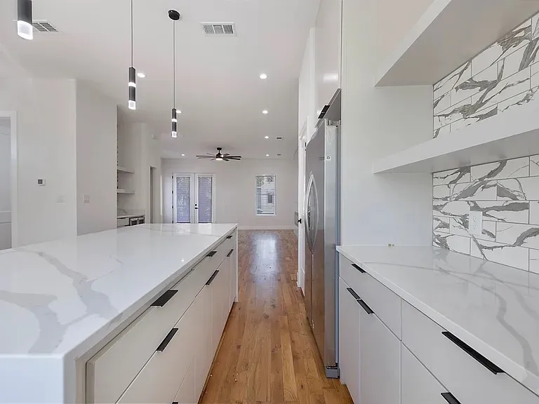 Duplex For Sale in Dallas County , 1120-1122 Muncie Avenue, Dallas, Texas 75212, 6 Bedroom, 8 Bathroom, 4 Garage spaces, 0 Sqft, built in 2023, mls#21406298, Real Estate Agent in Dallas, Homes For Sale in Dallas county, Homes For Sale in Dallas, Realtor in Dallas Texas, Real Estate Brokerage Independent Realty Texas, Luminita Cordes Realtor