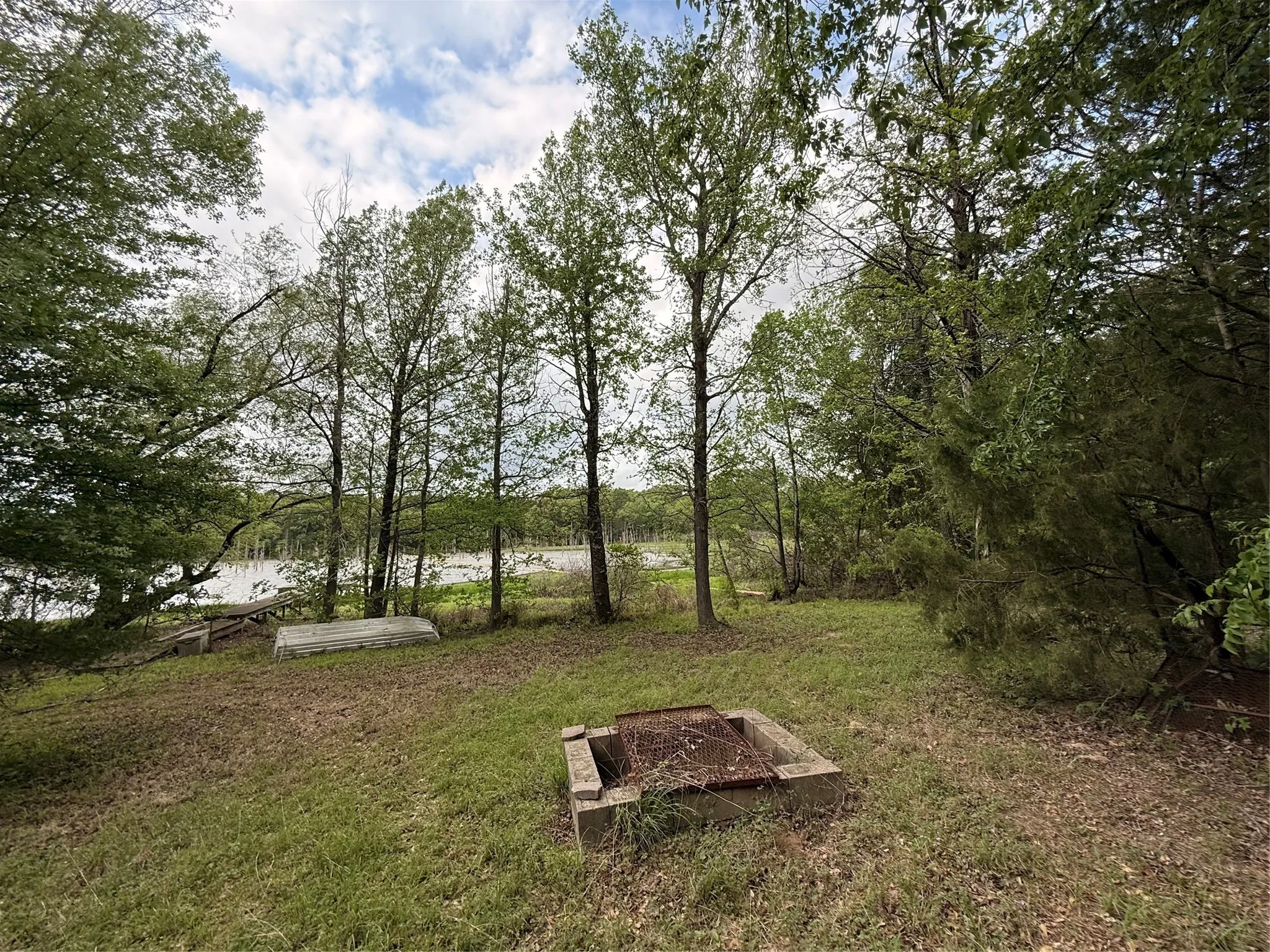 Manufactured Home For Sale in Wood County , 6435 FM 17 LOTS 68-77, Yantis, Texas 75497, 3 Bedroom, 2 Bathroom, Garage spaces, 700 Sqft, built in 2009, mls#21407730, Real Estate Agent in Yantis, Homes For Sale in Wood county, Homes For Sale in Yantis, Realtor in Yantis Texas, Real Estate Brokerage Independent Realty Texas, Luminita Cordes Realtor