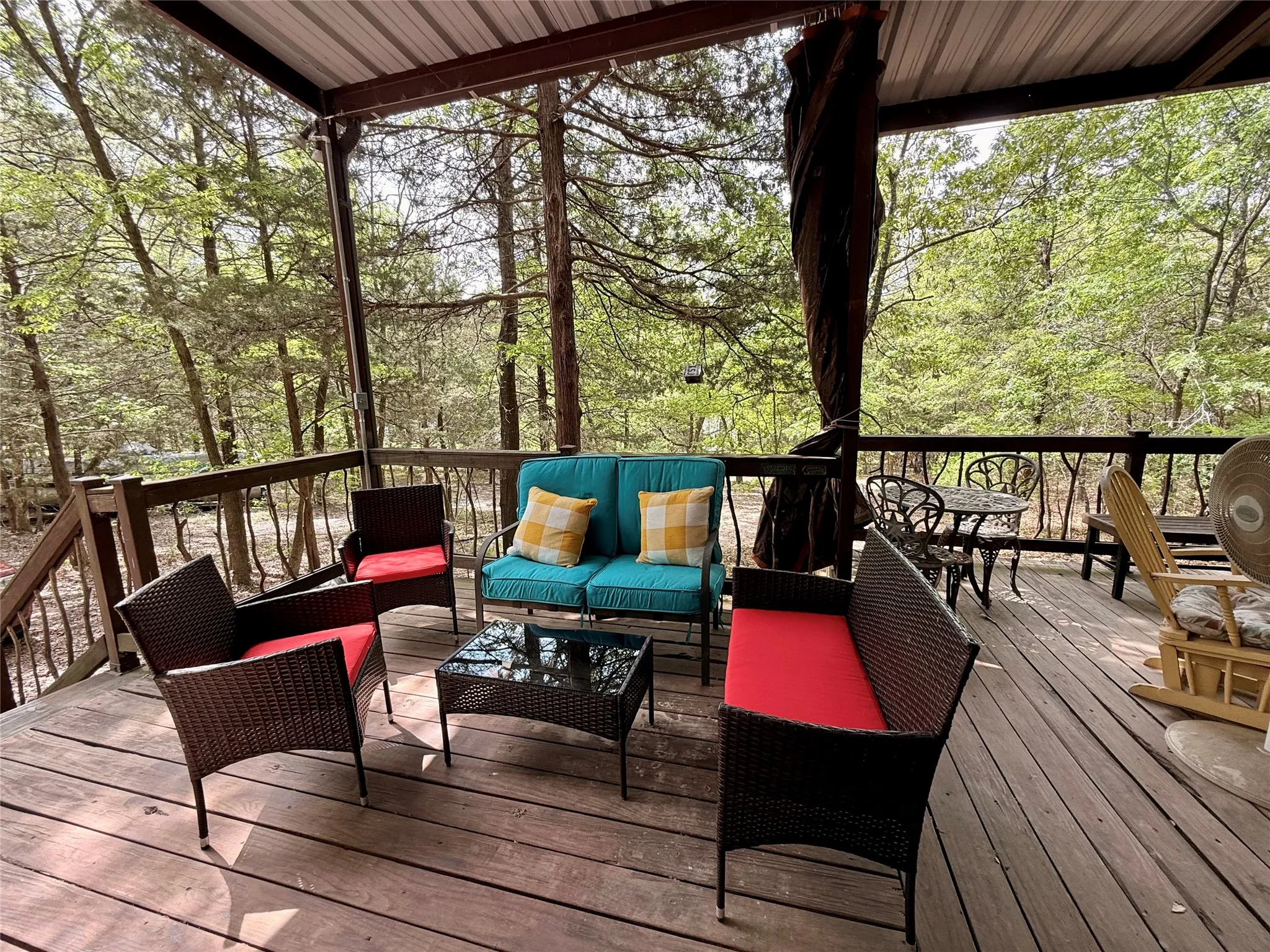 Manufactured Home For Sale in Wood County , 6435 FM 17 LOTS 68-77, Yantis, Texas 75497, 3 Bedroom, 2 Bathroom, Garage spaces, 700 Sqft, built in 2009, mls#21407730, Real Estate Agent in Yantis, Homes For Sale in Wood county, Homes For Sale in Yantis, Realtor in Yantis Texas, Real Estate Brokerage Independent Realty Texas, Luminita Cordes Realtor