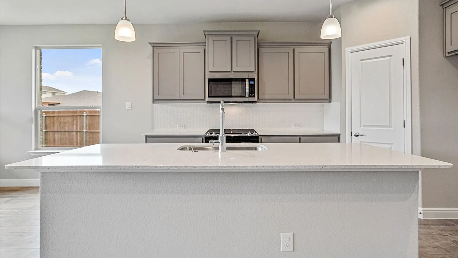 Single Family Residence For Sale in Dallas County , 1413 CANTERBURY Trail, De Soto, Texas 75115, 4 Bedroom, 4 Bathroom, 2 Garage spaces, 2,975 Sqft, built in 2026, mls#21404740, Real Estate Agent in De Soto, Homes For Sale in Dallas county, Homes For Sale in De Soto, Realtor in De Soto Texas, Real Estate Brokerage Independent Realty Texas, Luminita Cordes Realtor