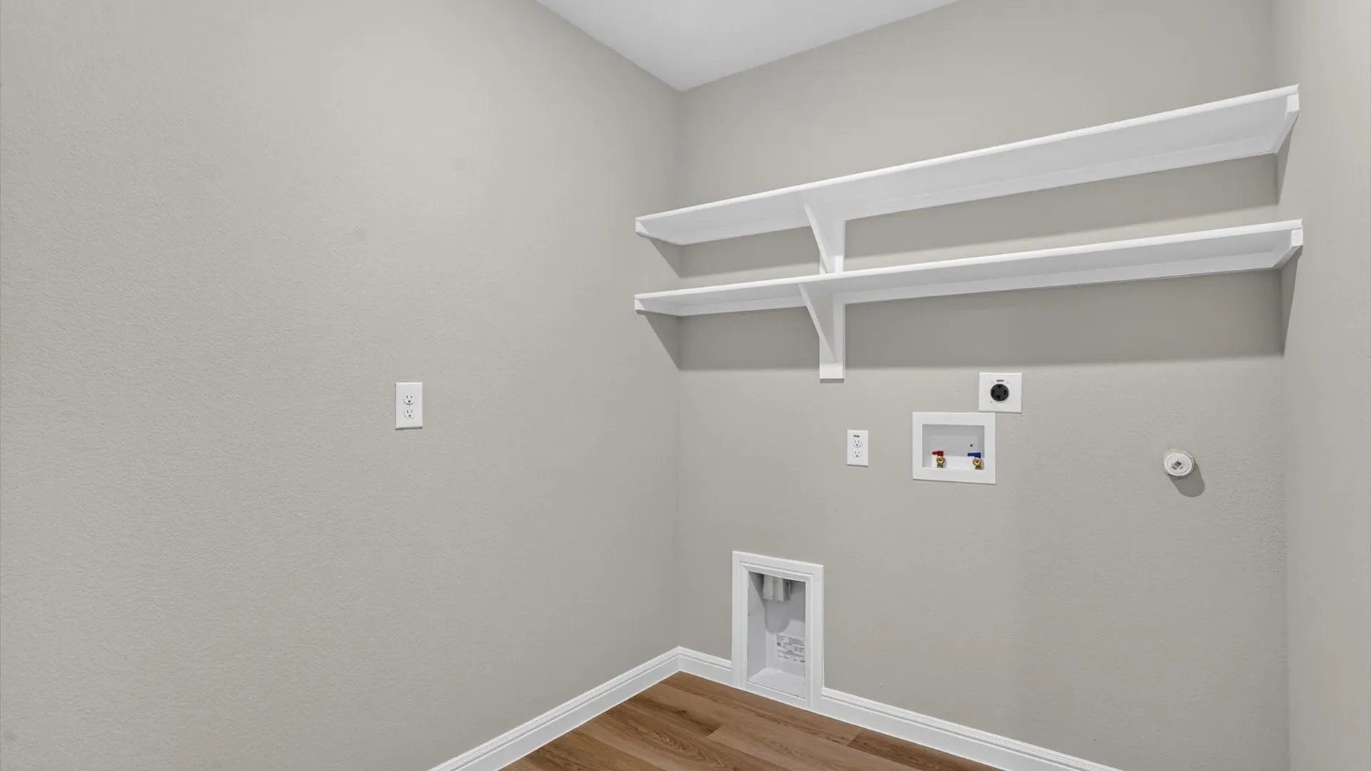 Single Family Residence For Sale in Dallas County , 1509 SHELDON Drive, De Soto, Texas 75115, 4 Bedroom, 2 Bathroom, 2 Garage spaces, 2,115 Sqft, built in 2026, mls#21404876, Real Estate Agent in De Soto, Homes For Sale in Dallas county, Homes For Sale in De Soto, Realtor in De Soto Texas, Real Estate Brokerage Independent Realty Texas, Luminita Cordes Realtor